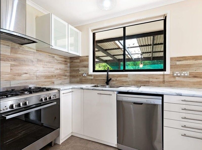 23 Michelle Avenue, Lavington, NSW 2641