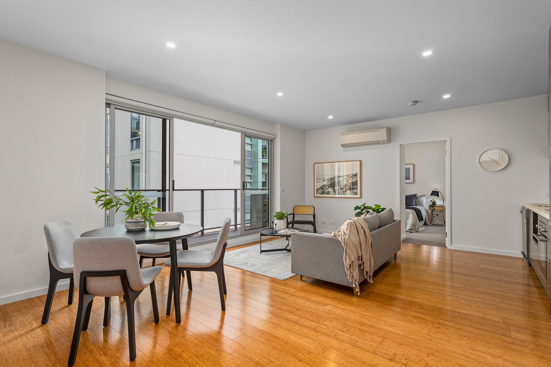 102/1215a Centre Road, Oakleigh South, VIC 3167