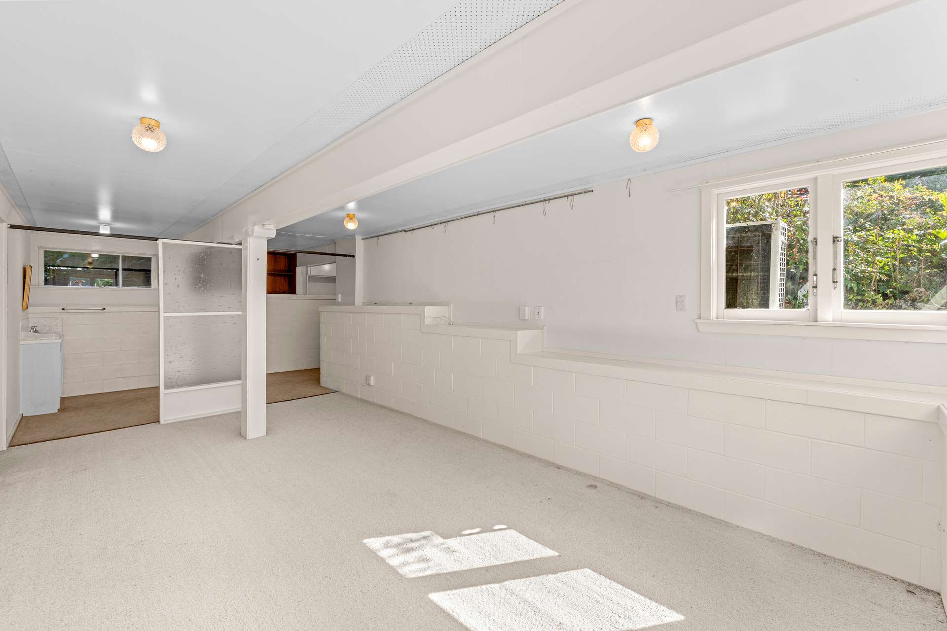 63 Advene Road photo 17