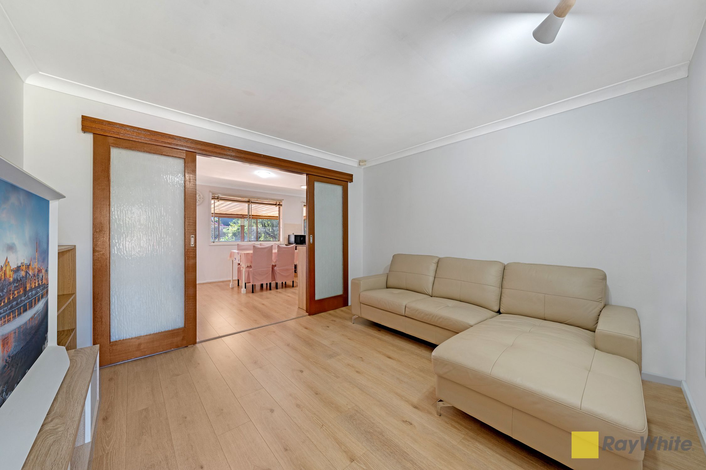 8 Santiago Place, Seven Hills, NSW 2147