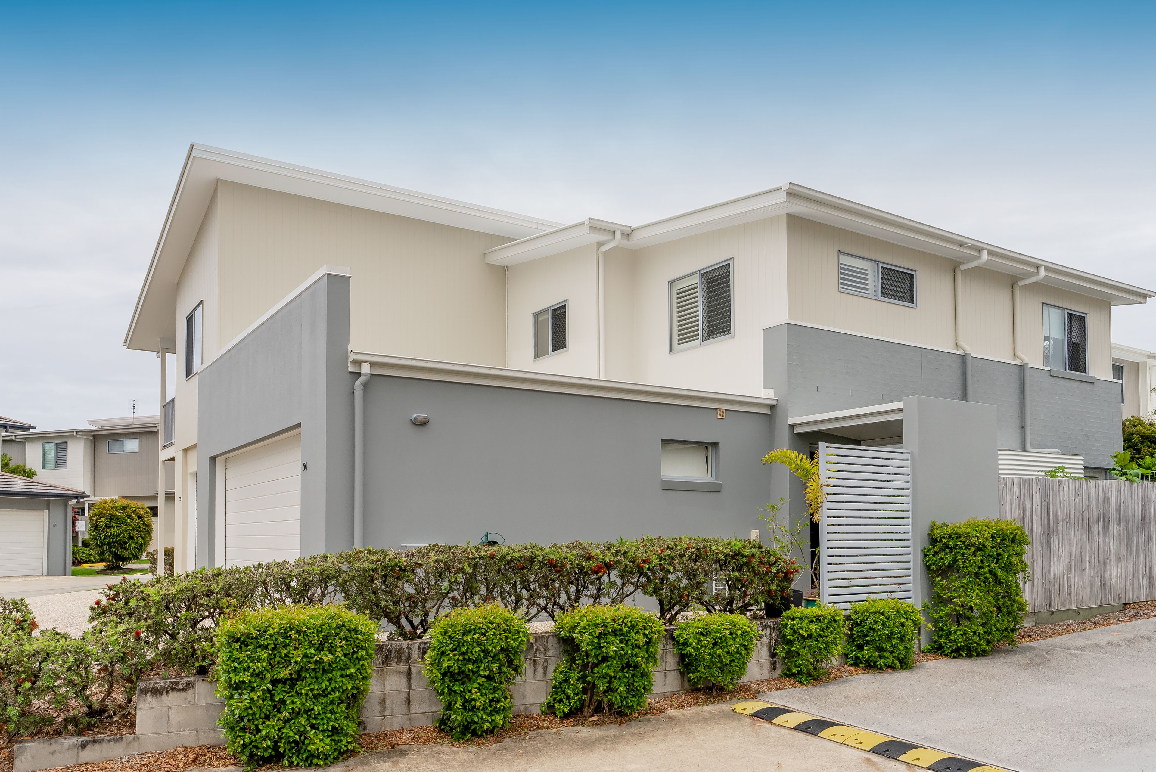 2 Photinia Crescent, Mountain Creek QLD 4557
