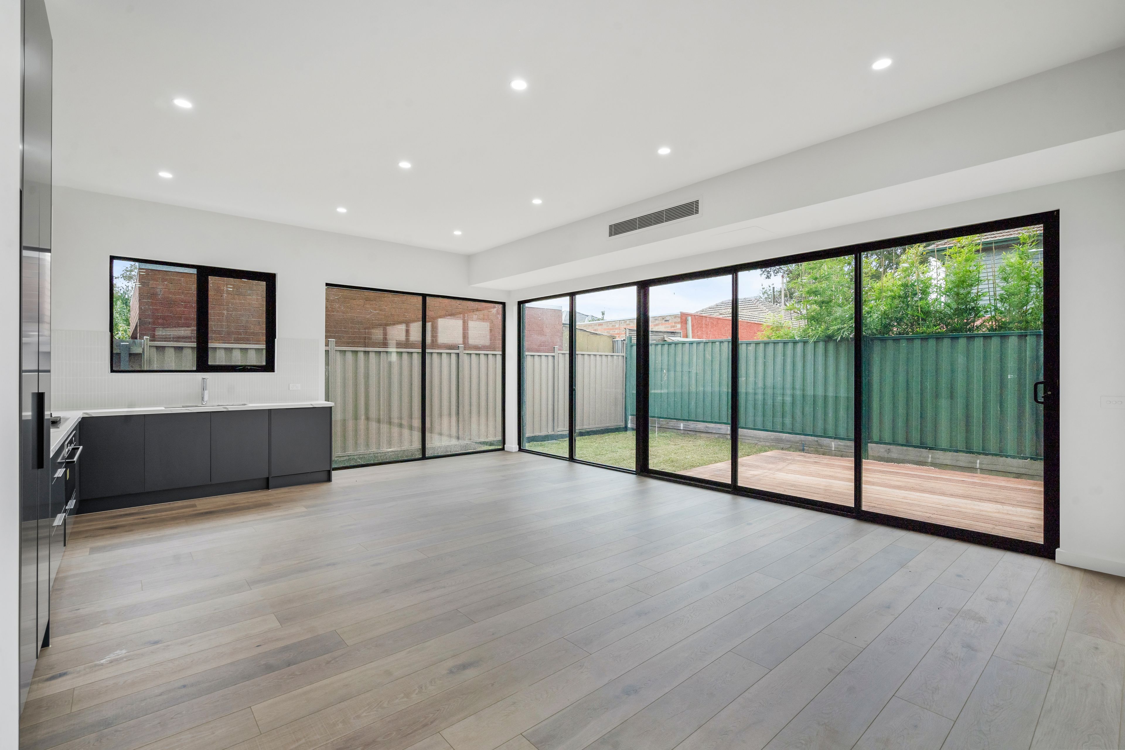 2/32 Galeka Street, Coburg North, VIC 3058