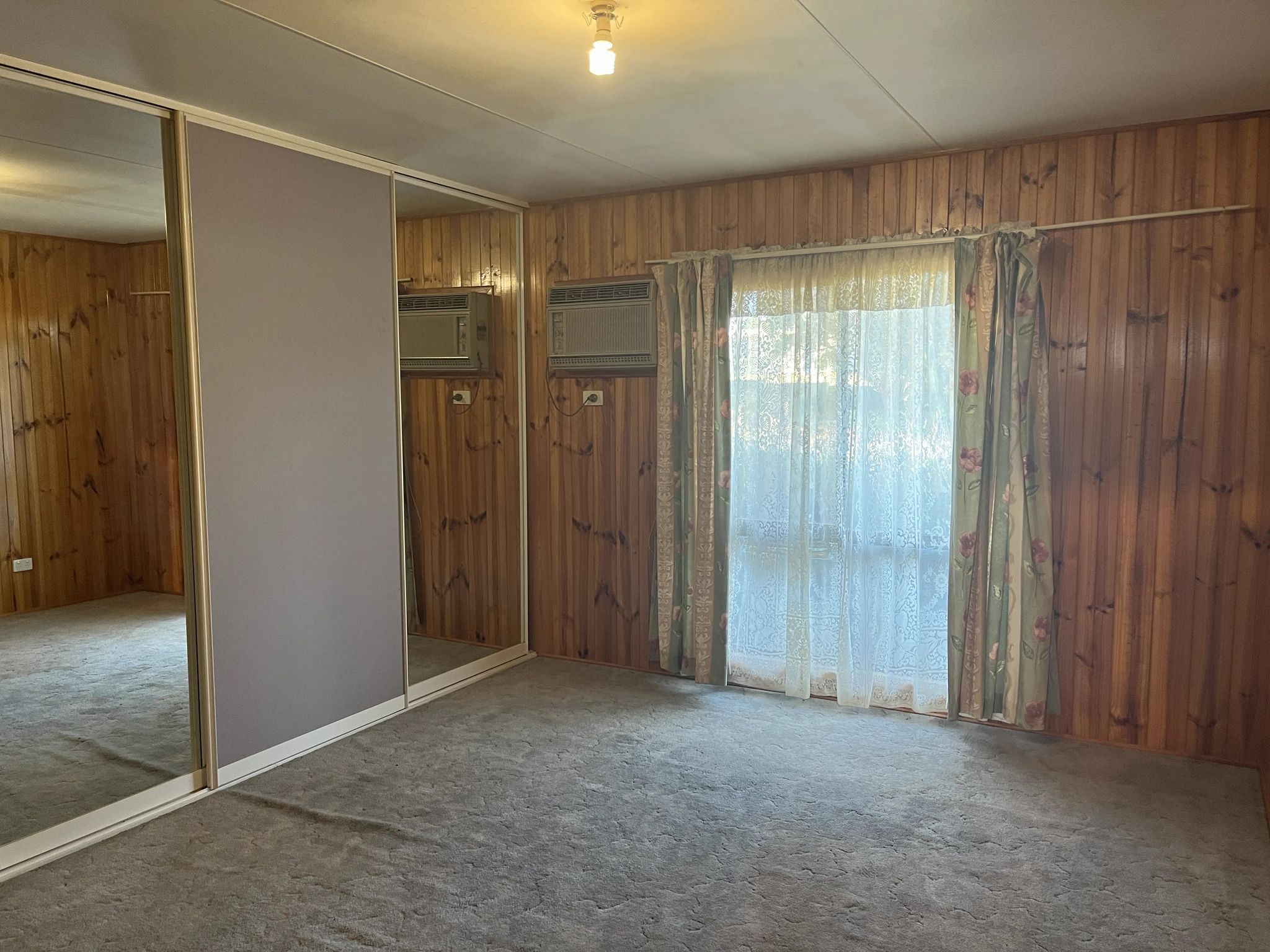 1 Wakool Street — photo 4 of 6