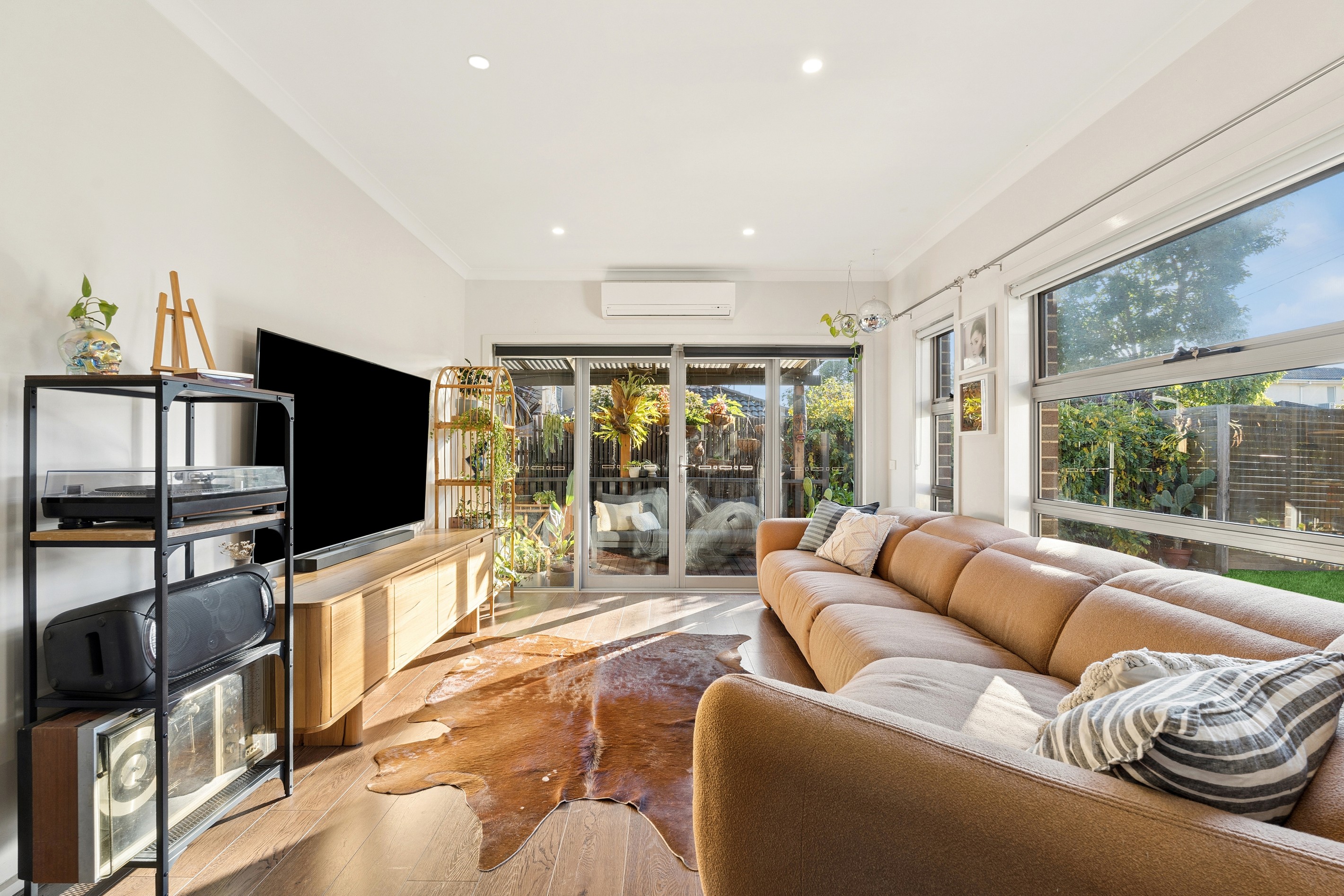 1/49 St Vigeons Road, Reservoir, VIC 3073