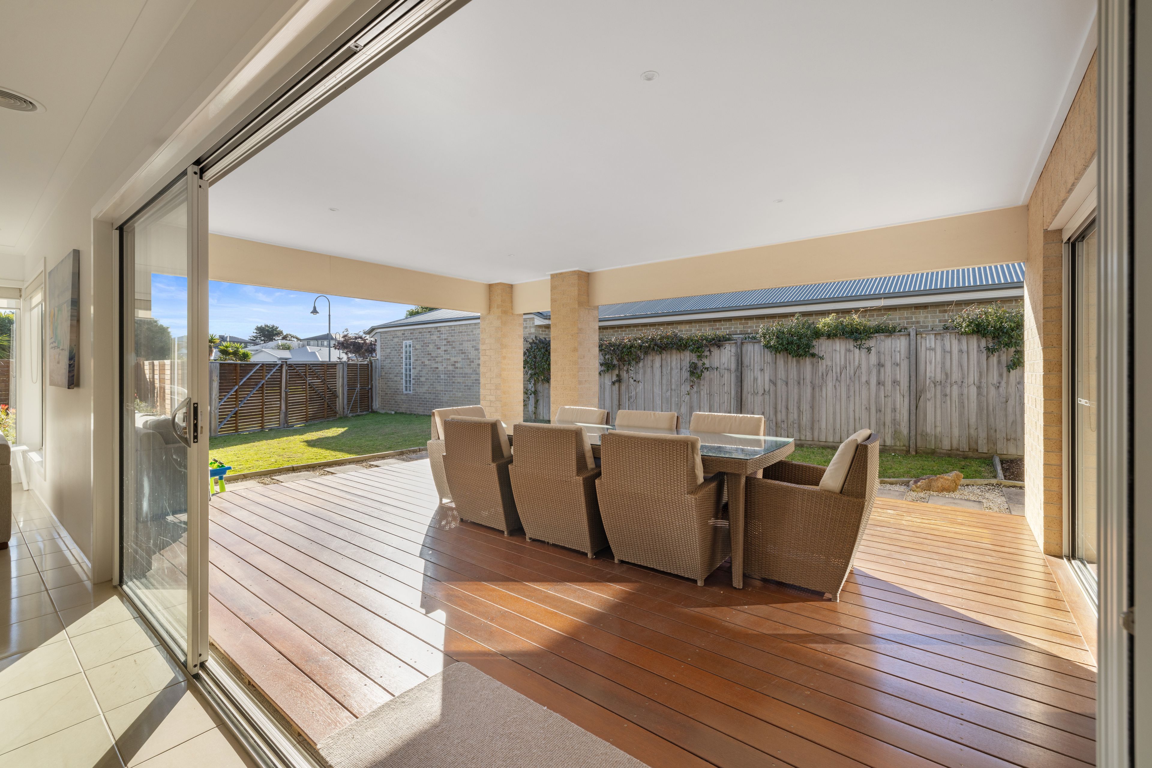 30-32 Paperbark Place — photo 8 of 19