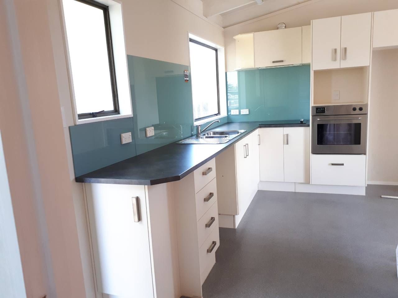 32B Vincent Street, Howick, Manukau City