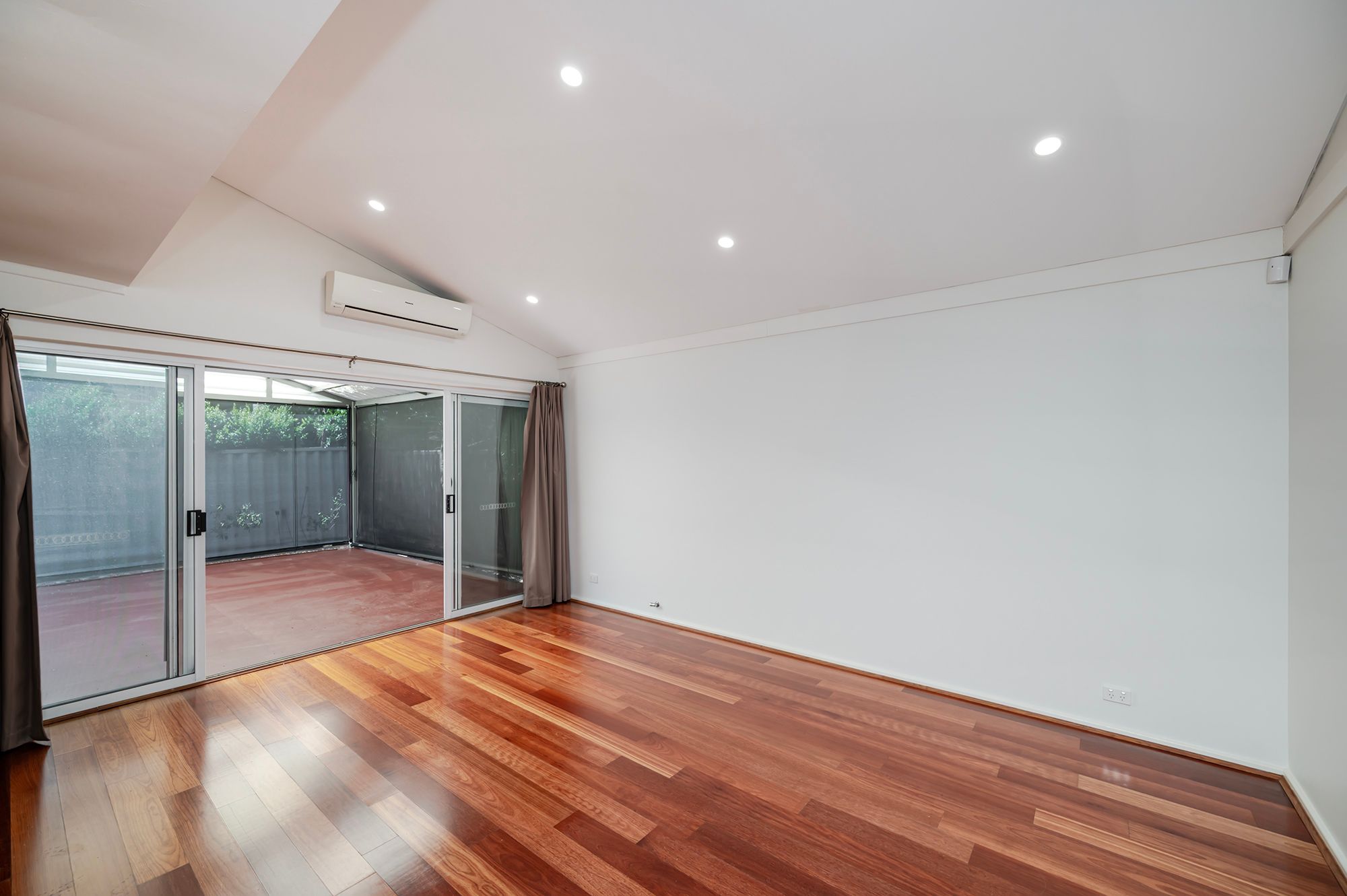 52 Waugh Street, North Perth, WA 6006