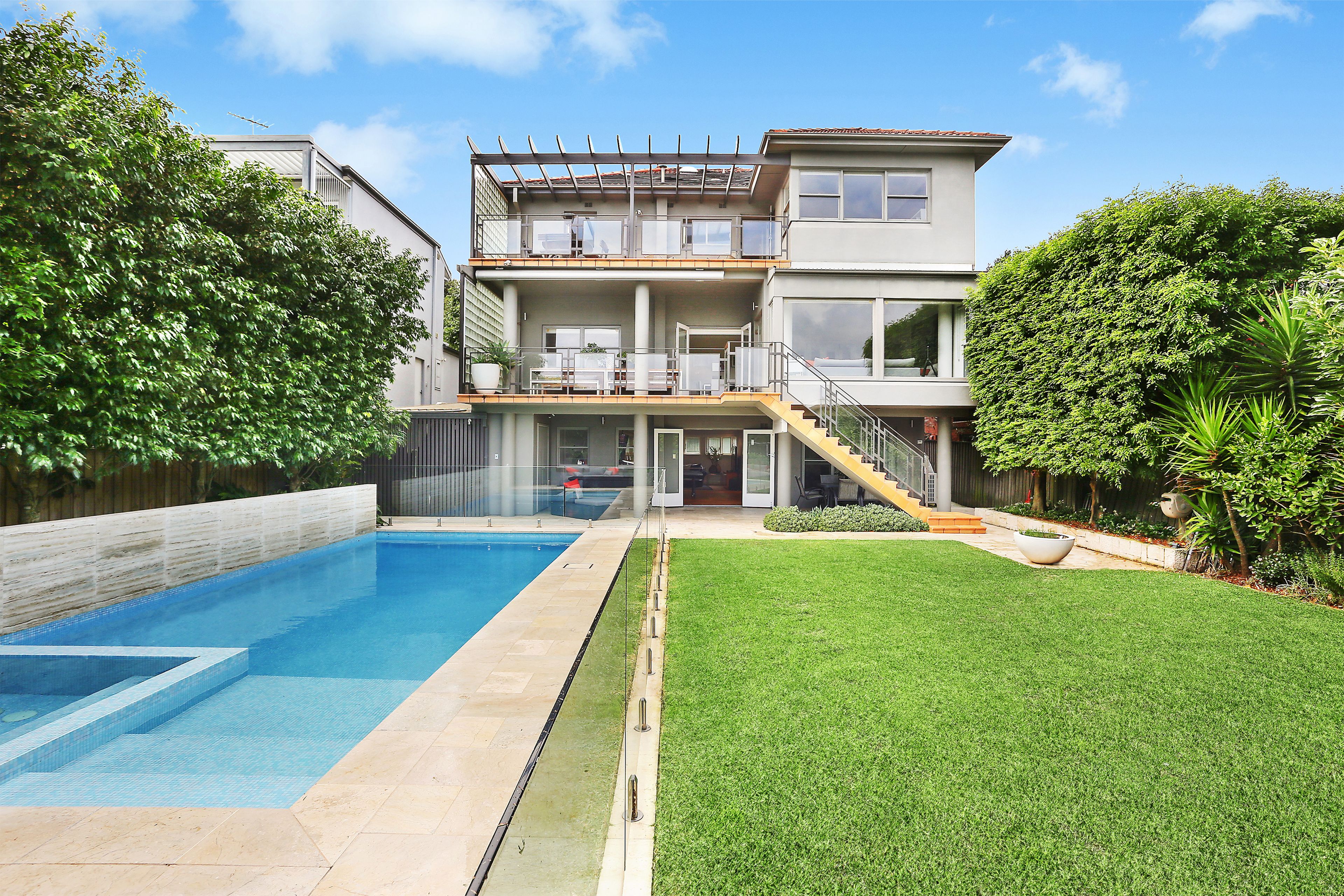 132 Military Road