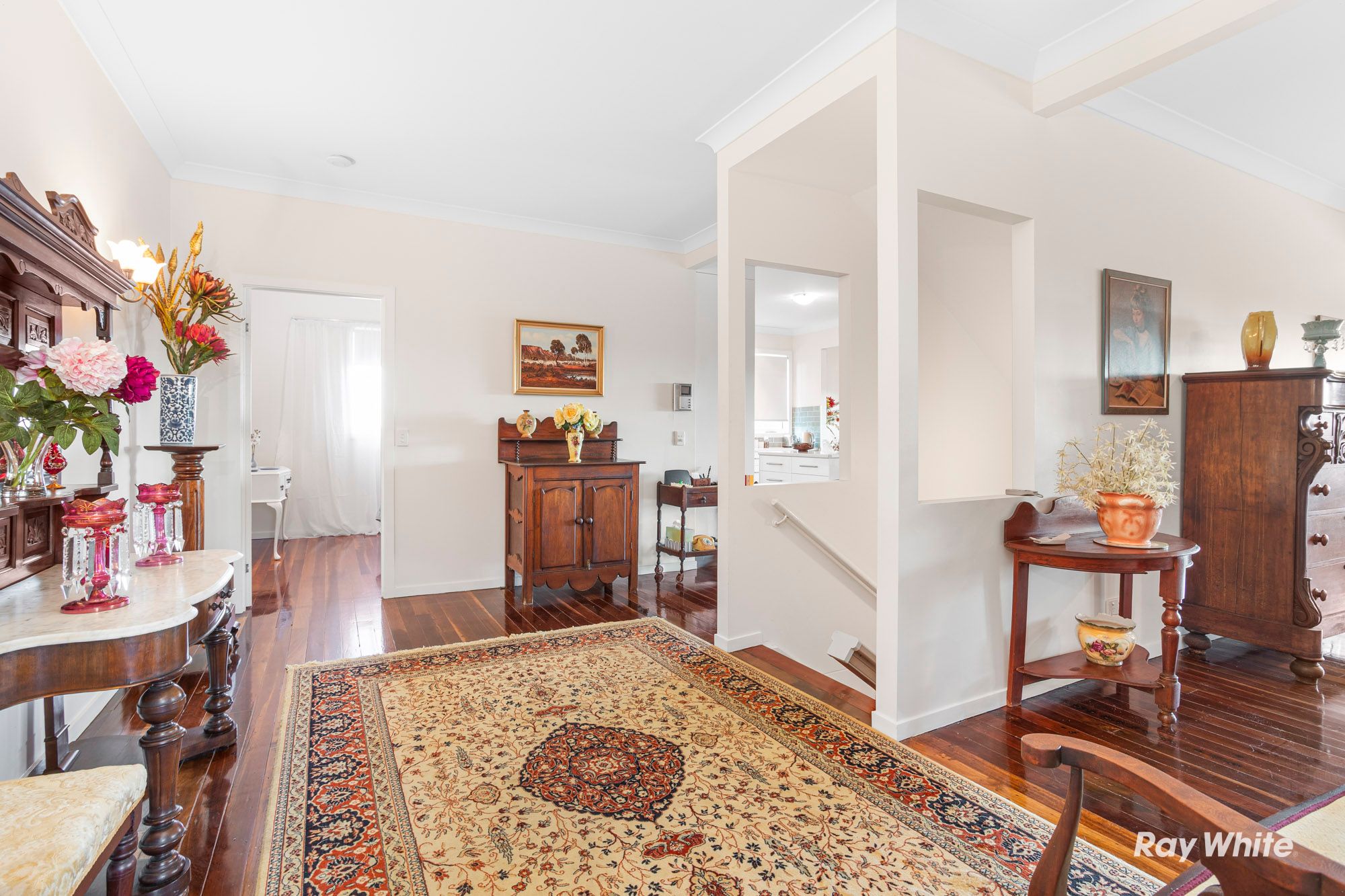54 Farnborough Road — photo 8 of 23