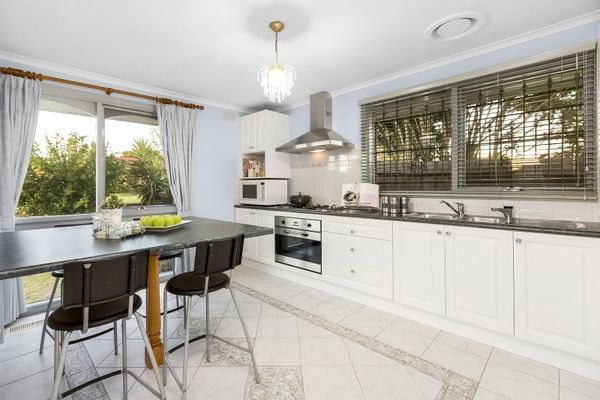 10 Orloff Close, Clayton South, VIC 3169