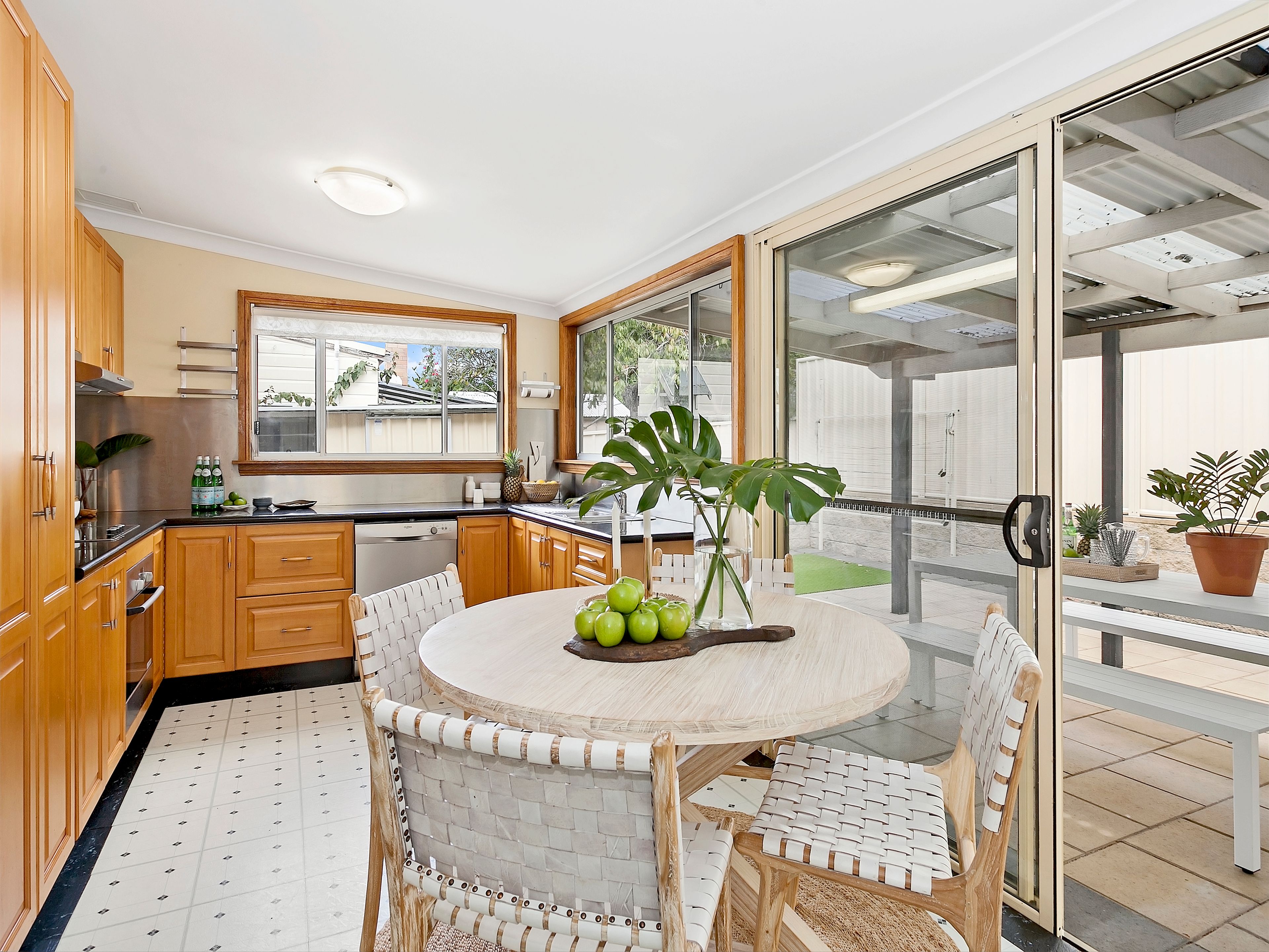 14 Hay Street, Helensburgh, NSW 2508