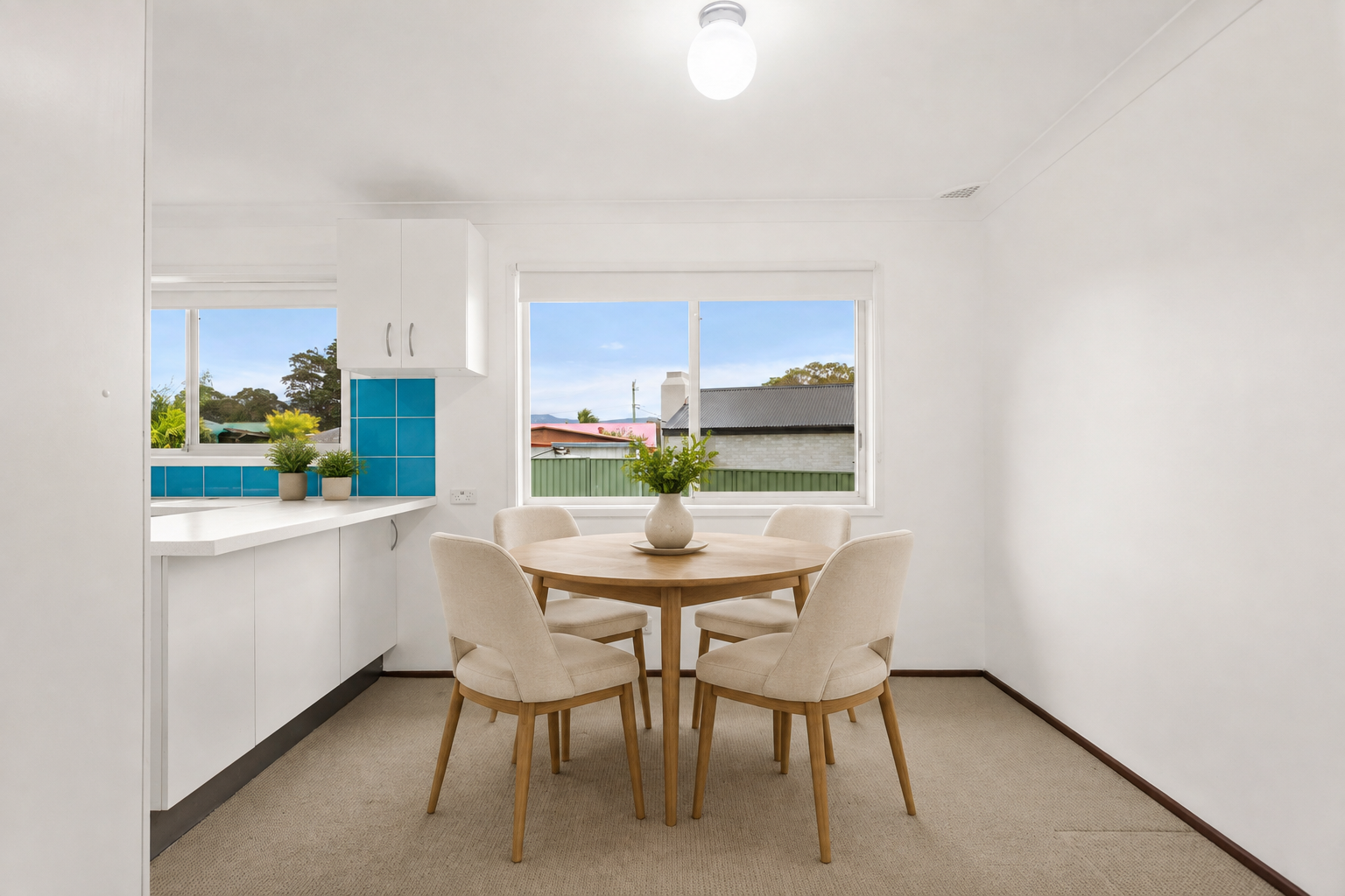 226 Tongarra Road — photo 4 of 8