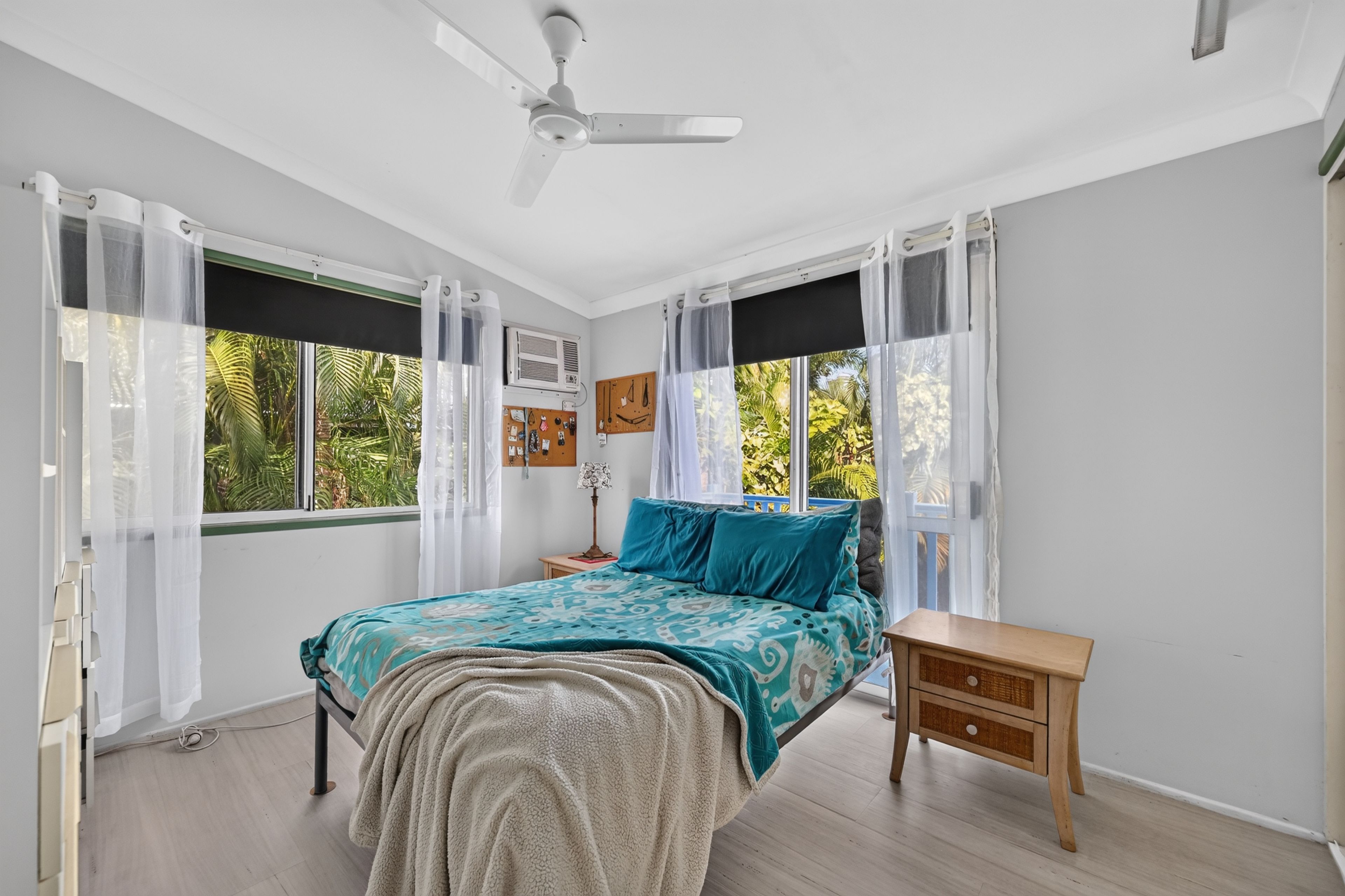 7 Saddleback Court — photo 10 of 19