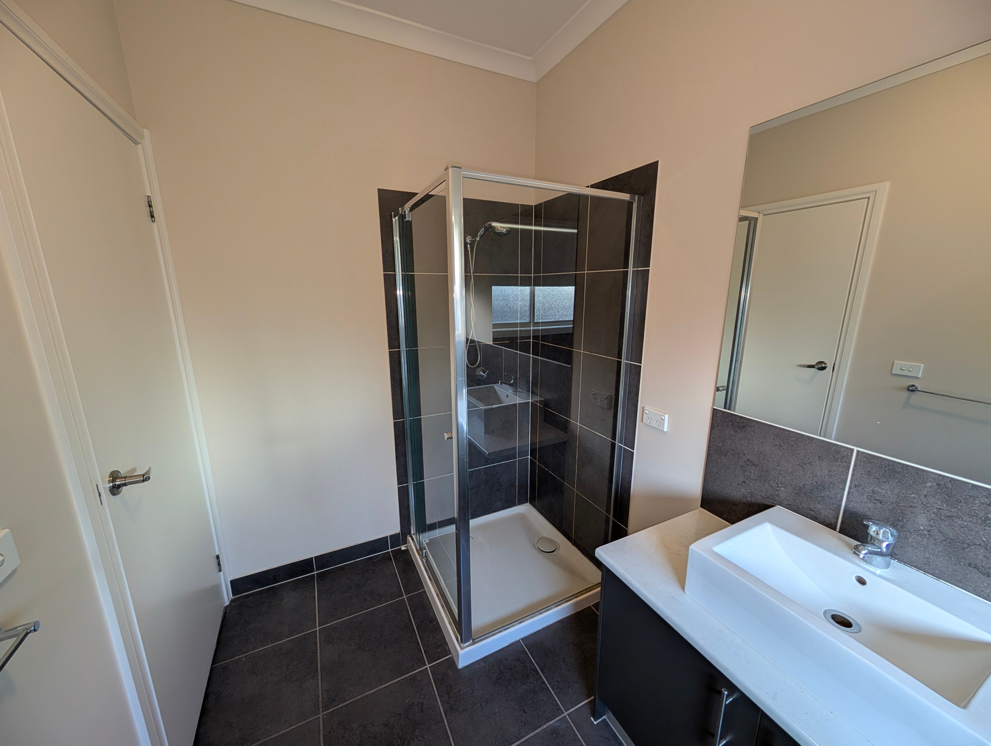 3 Wigan Close — photo 12 of 18