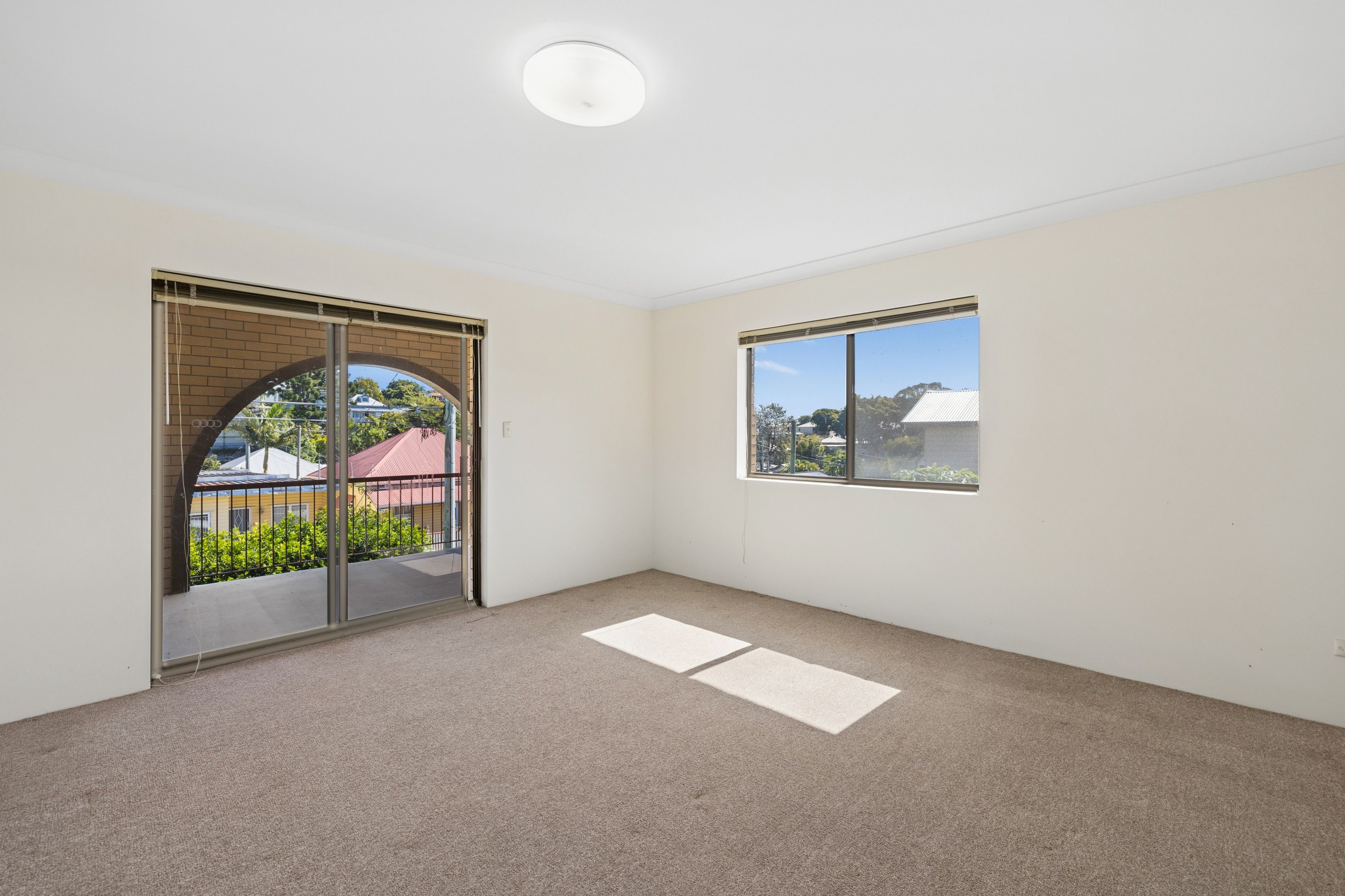 23 Woolcock Street — photo 8 of 20