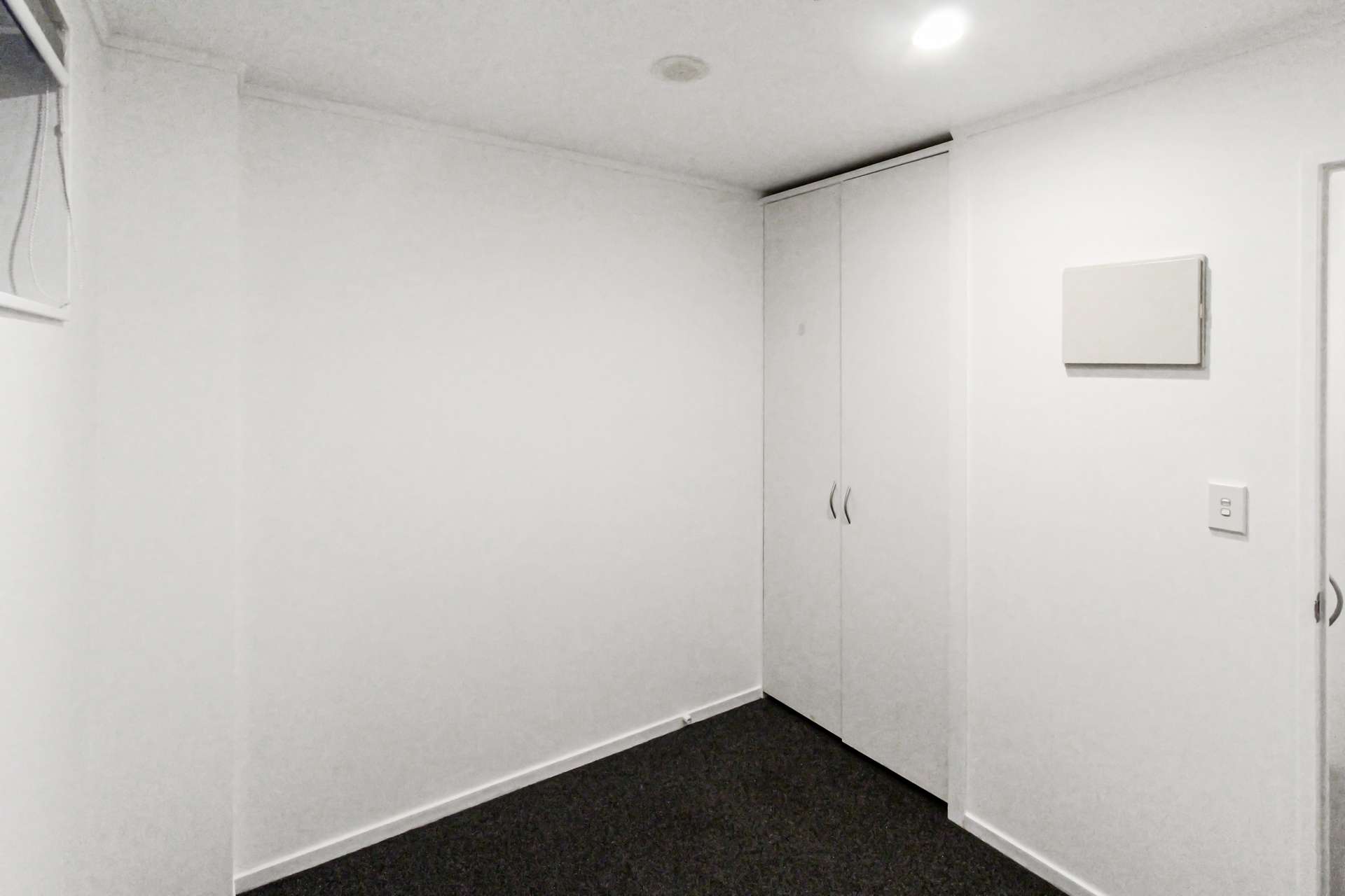 2F/34 Kingston Street photo 4