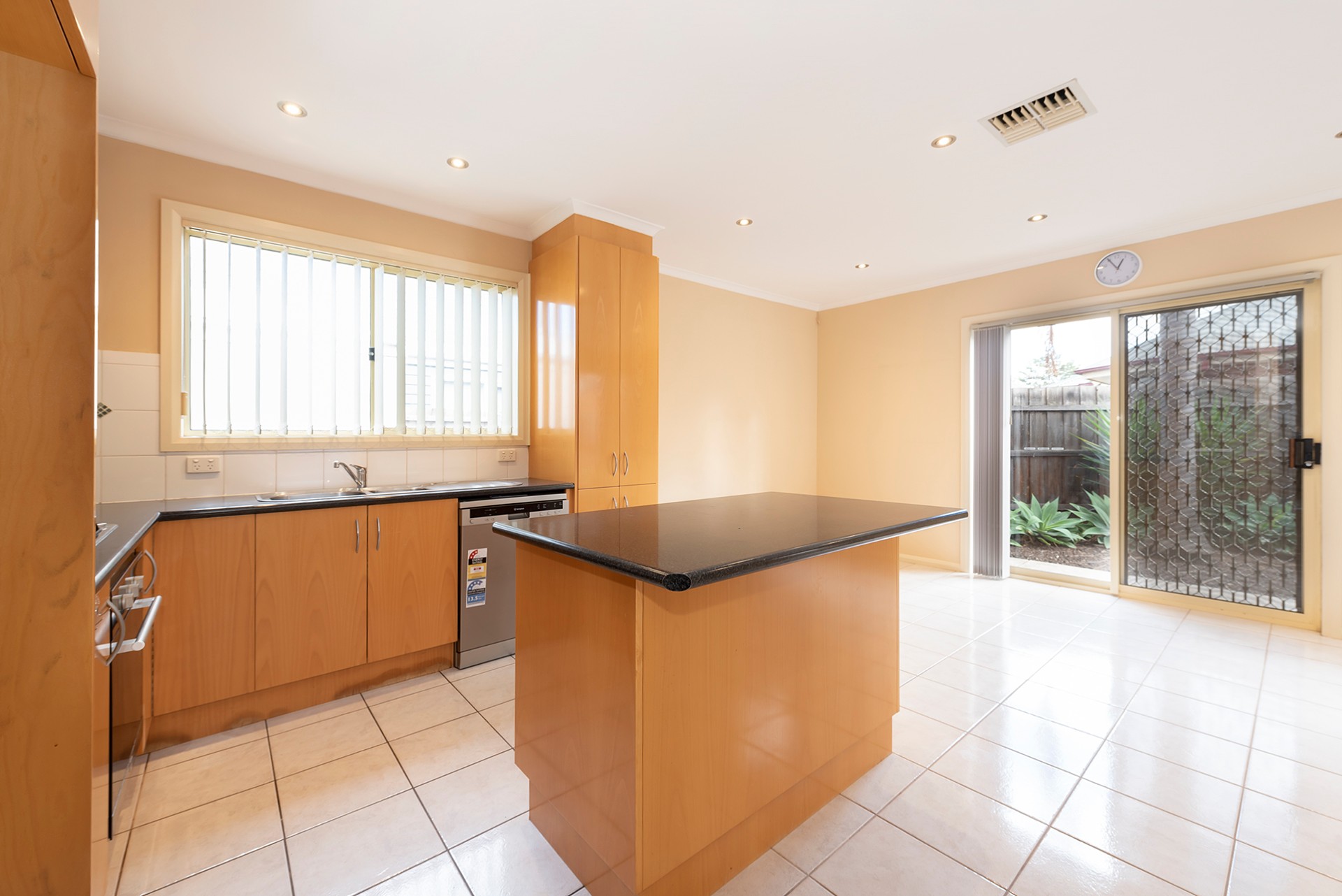 2/34 Ballard Street, Yarraville, VIC 3013