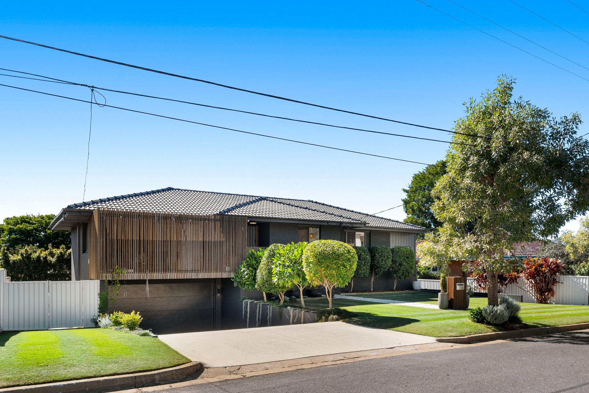 3 Danina Street, Mansfield, QLD 4122