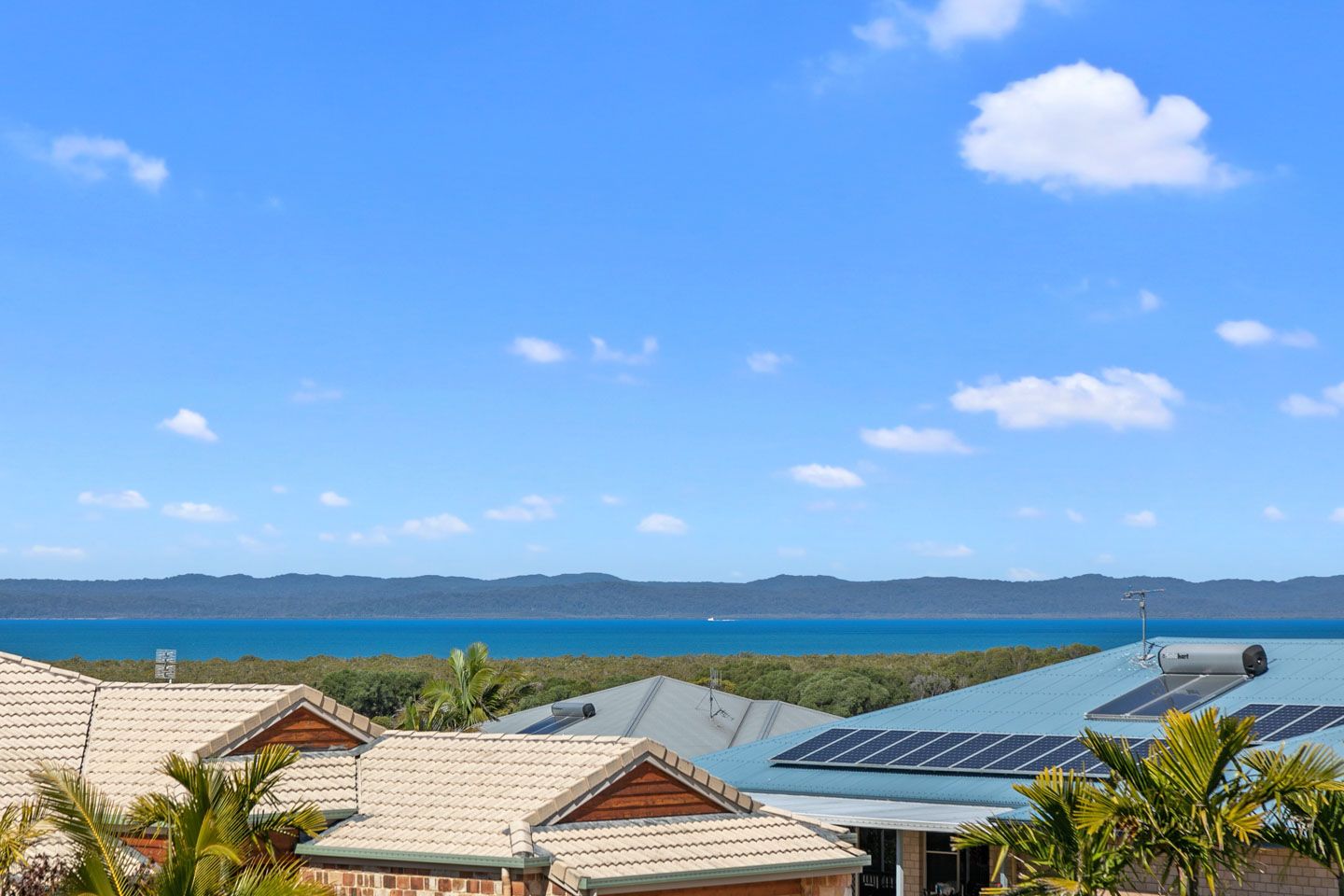 28 Woongoolbver Court, River Heads, QLD 4655