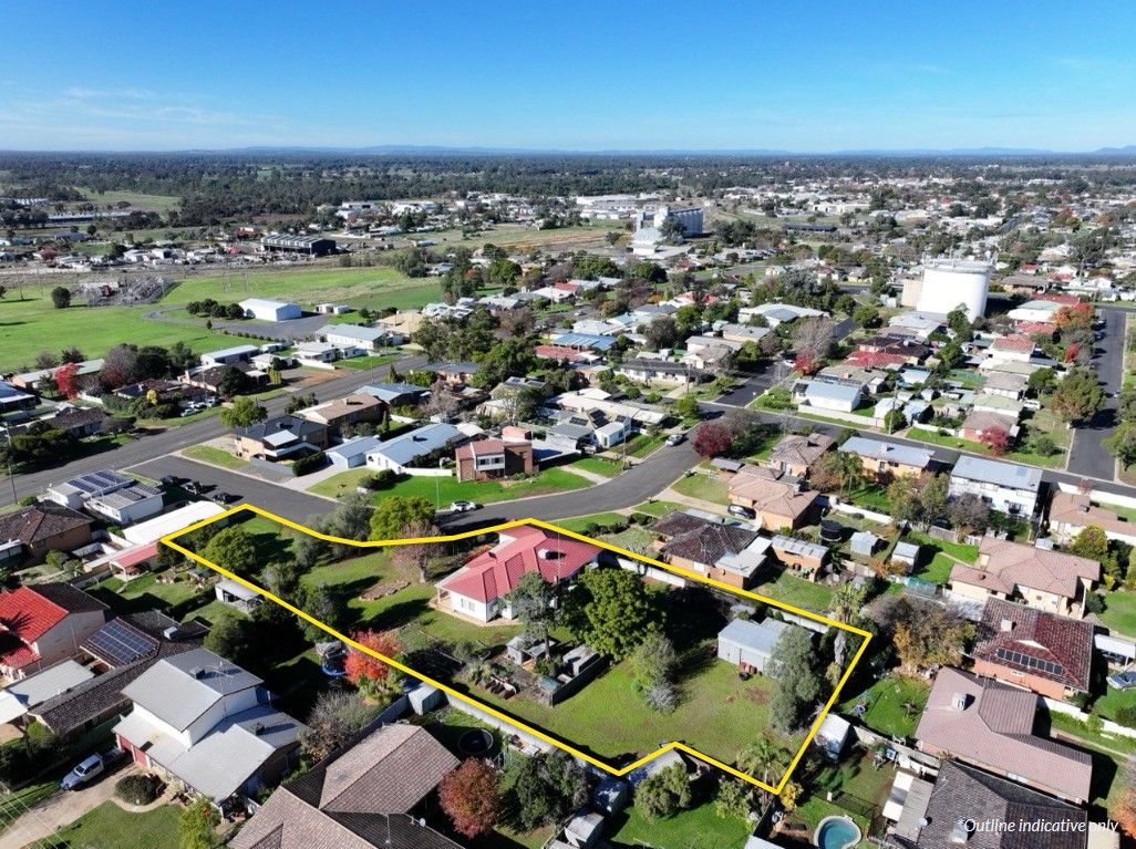 6 Honeysuckle Street — photo from Ray White Parkes