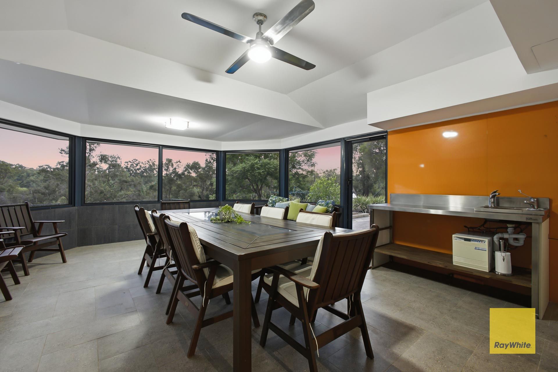 13 Cabarita Road — photo 24 of 30