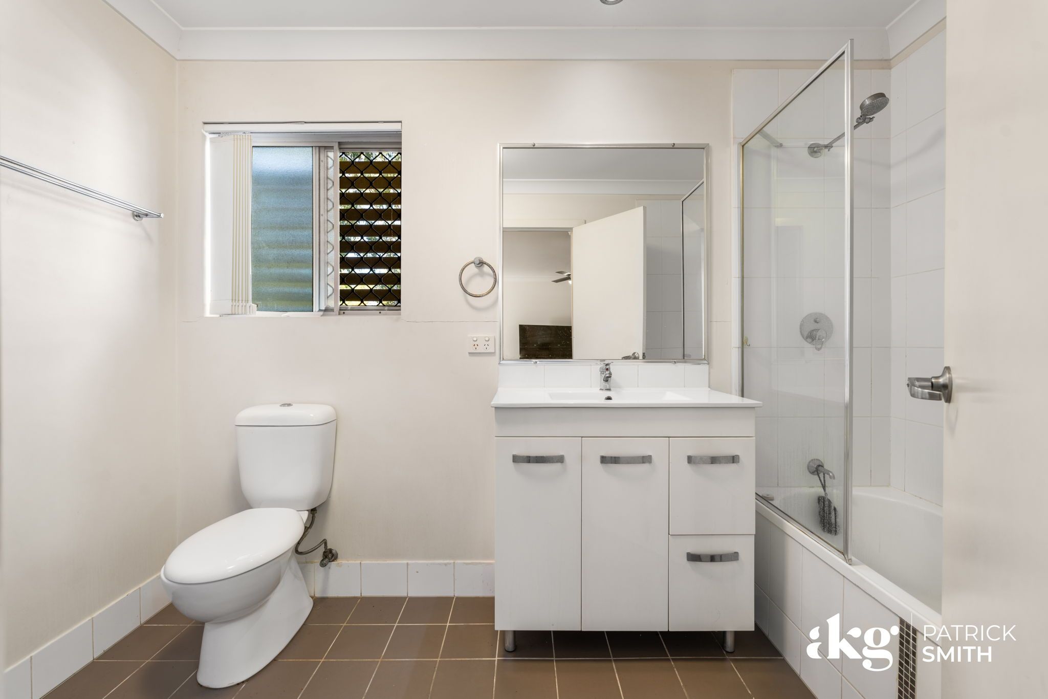 76/155-163 Fryar Road — photo 7 of 17