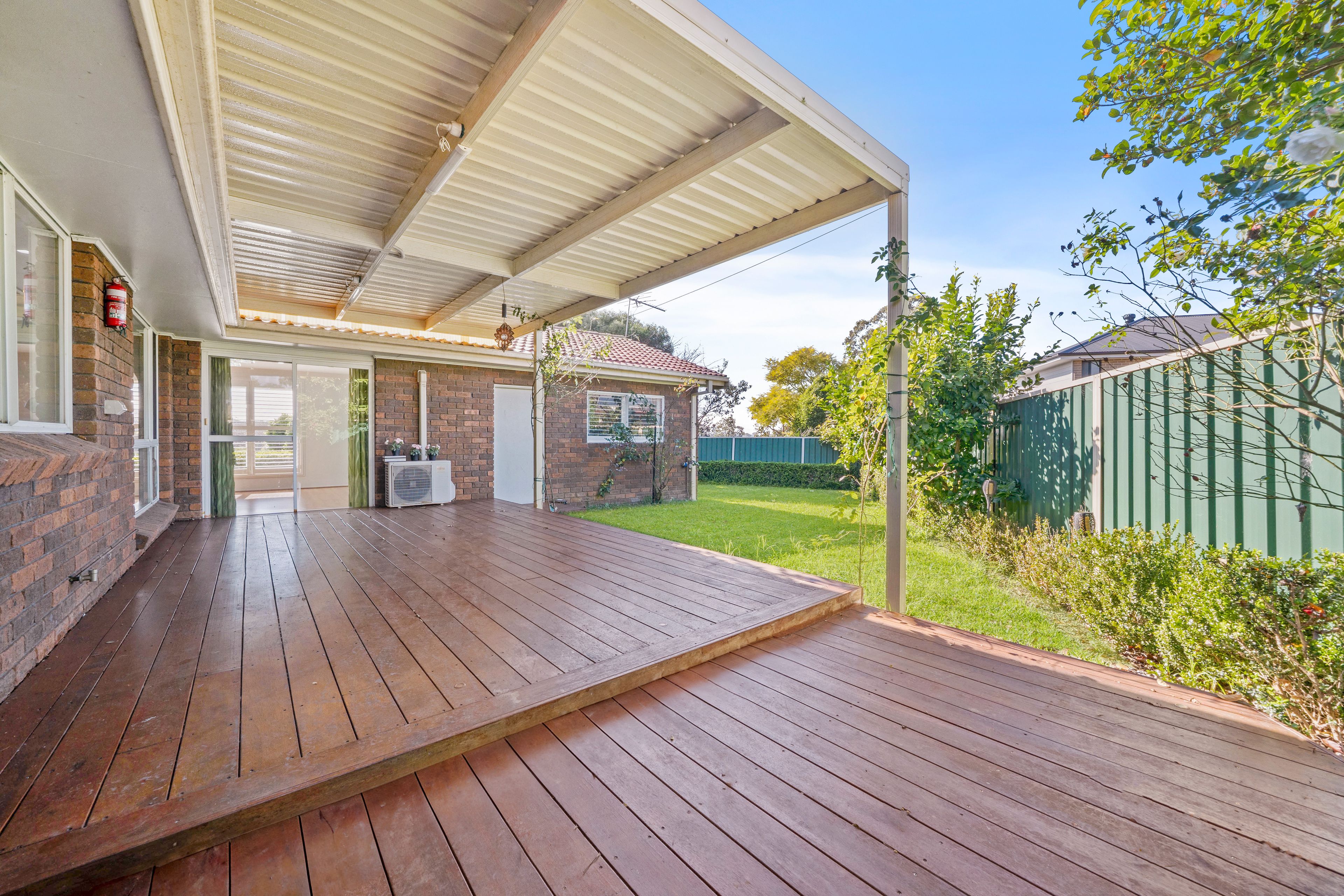 6 Clovertop Place — photo 14 of 17