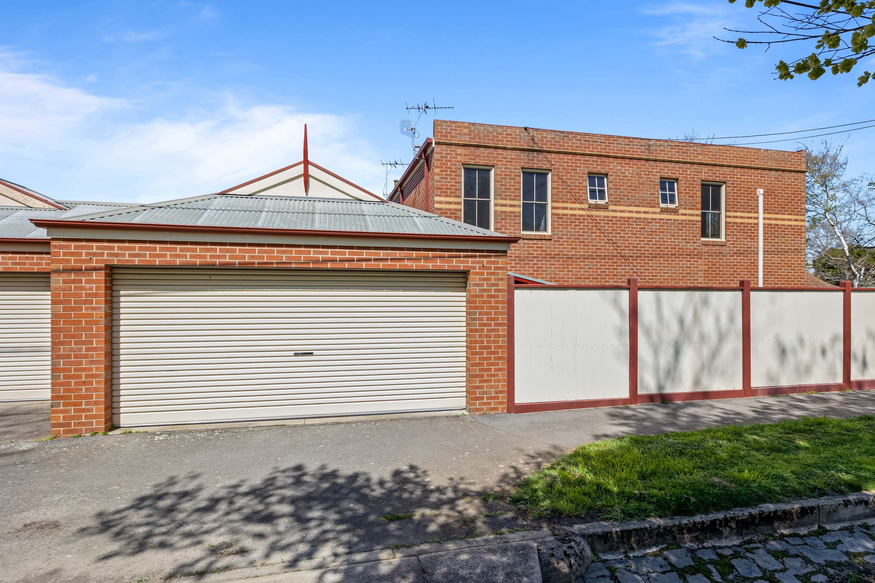 432 Neill Street — photo 10 of 11