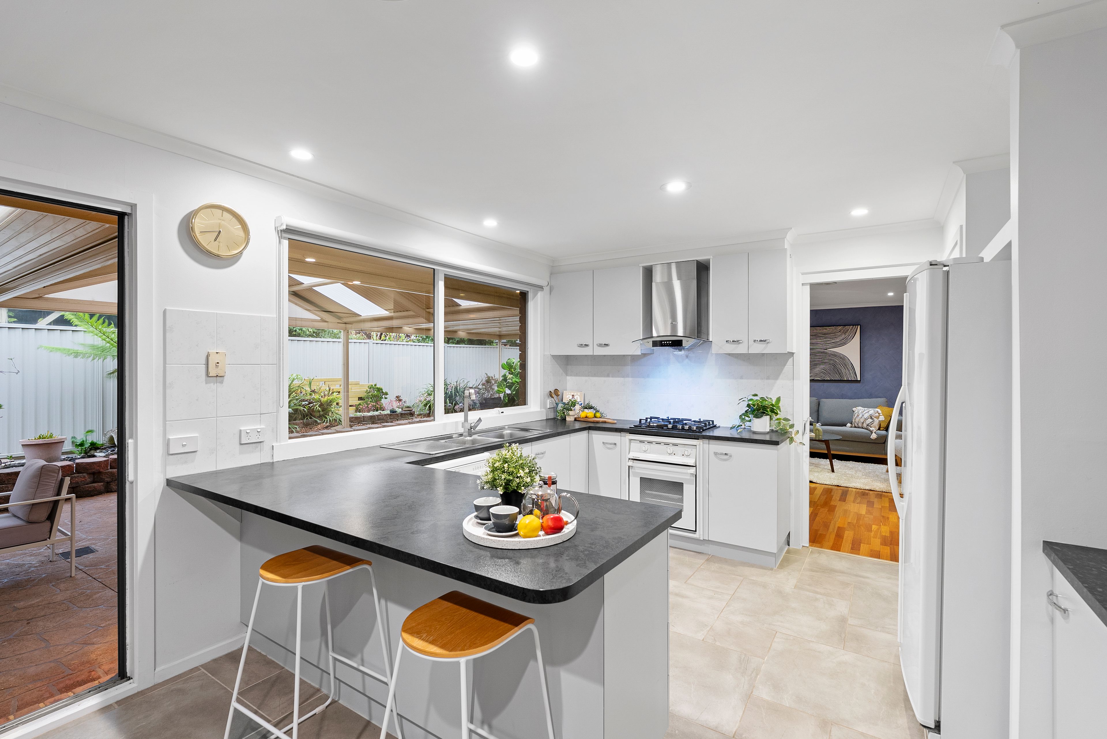 84 Buckingham Drive, Rowville, VIC 3178