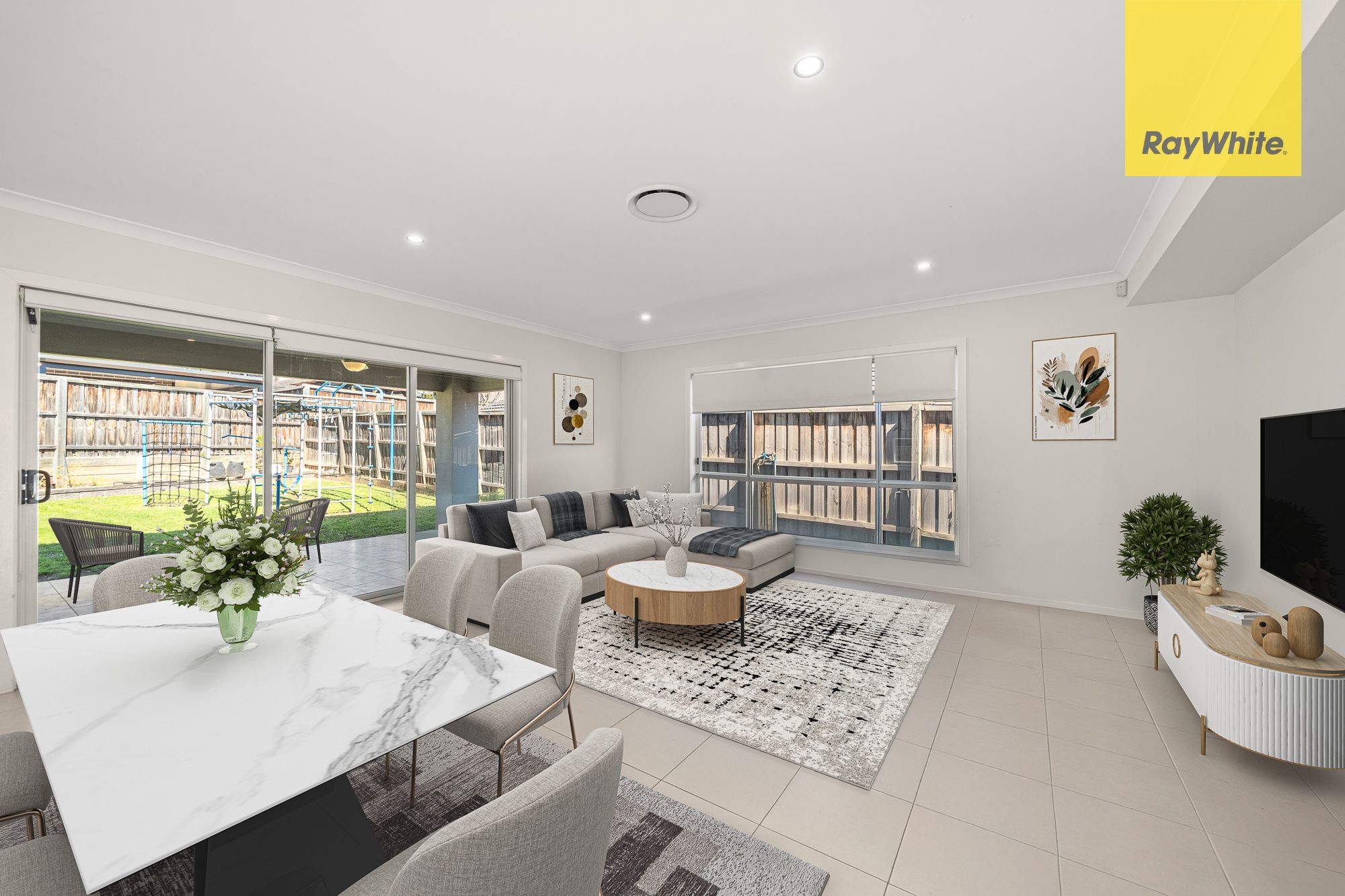 27 Oakhill Crescent, Colebee, NSW 2761