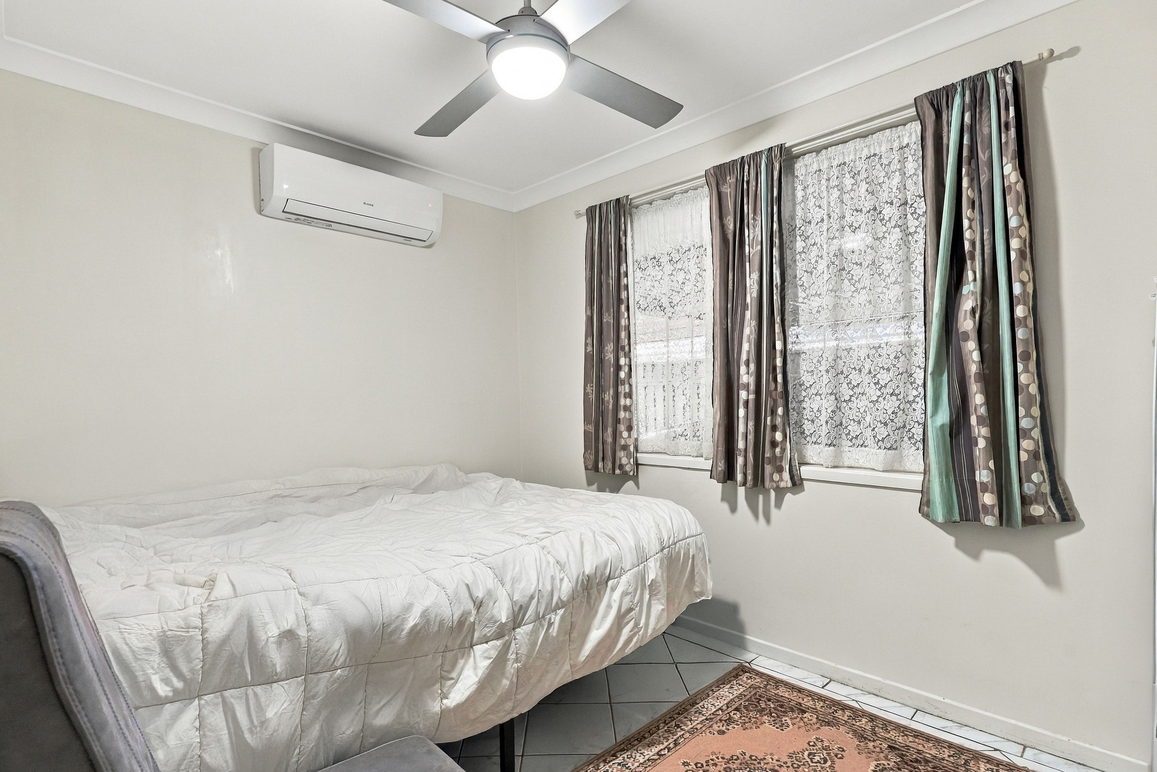27 Odelia Crescent — photo 8 of 27