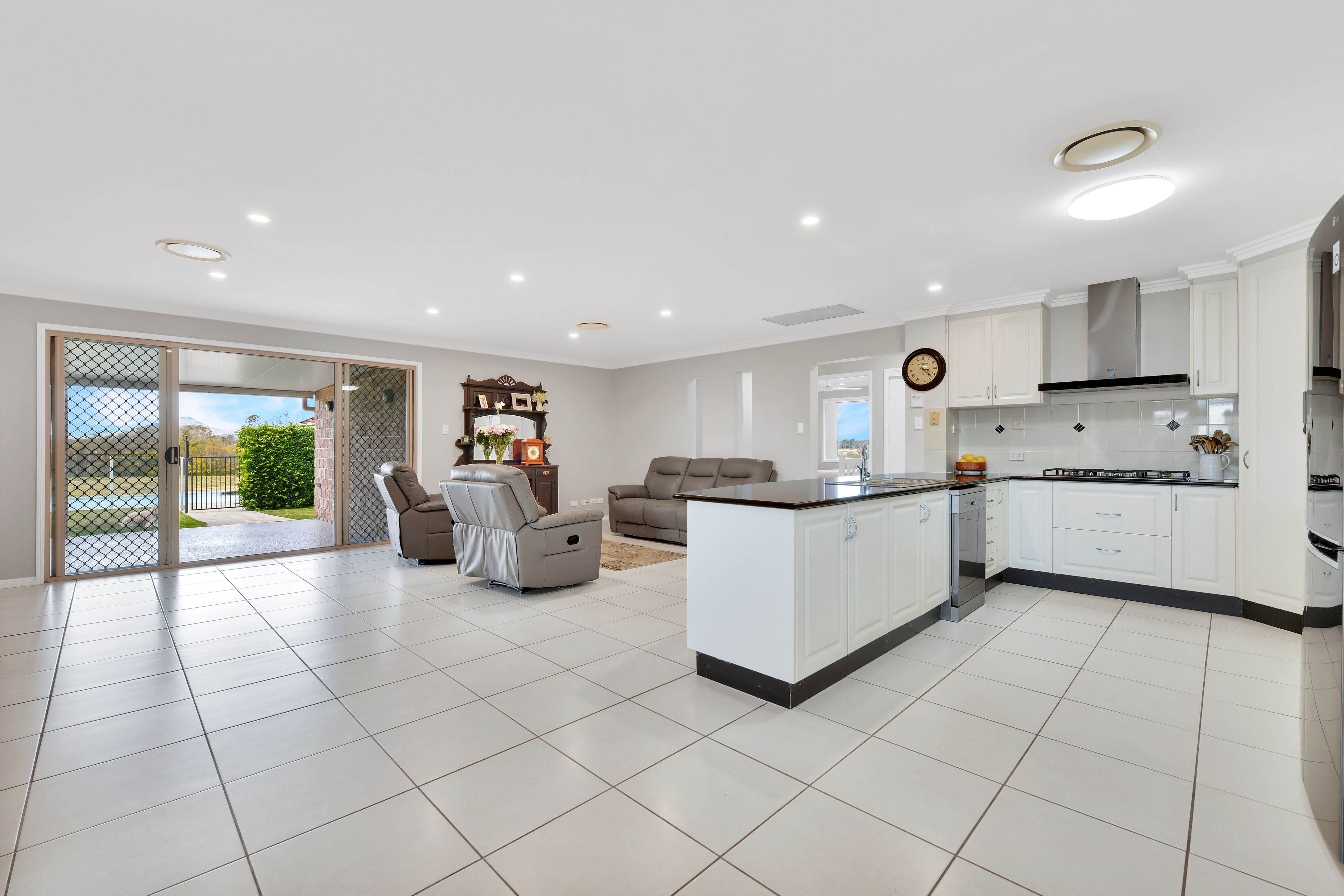 23 Spur Lane — photo 12 of 28