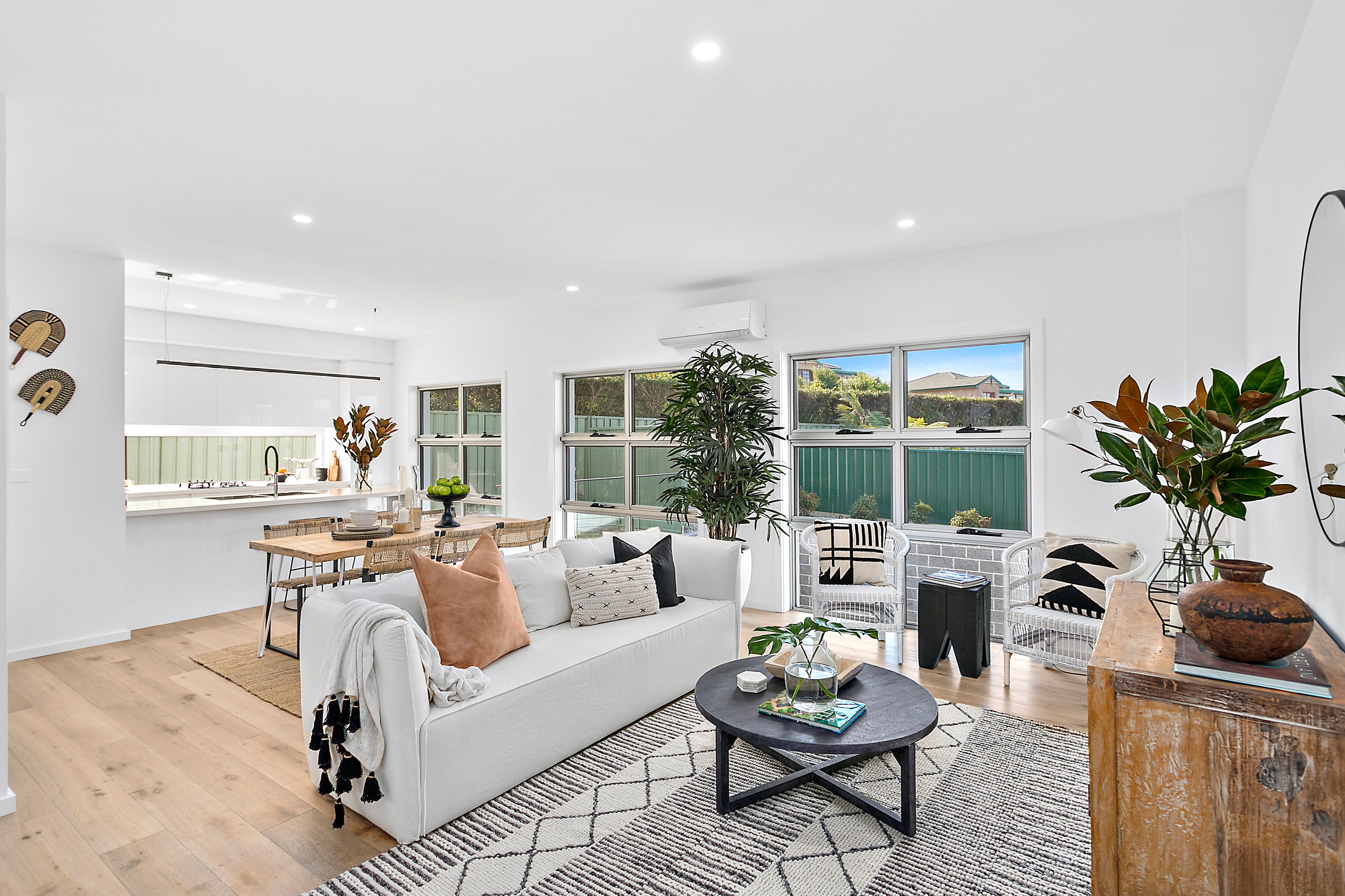 4 Gardeners Crescent, Shellharbour NSW 2529