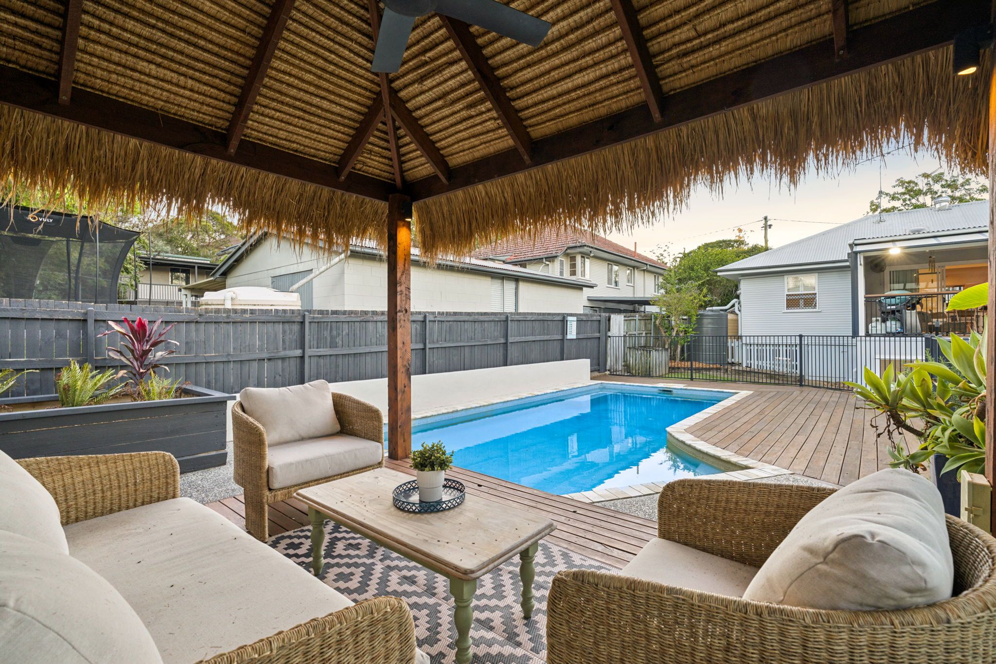 19 Oakfield Street, Mount Gravatt East, QLD 4122