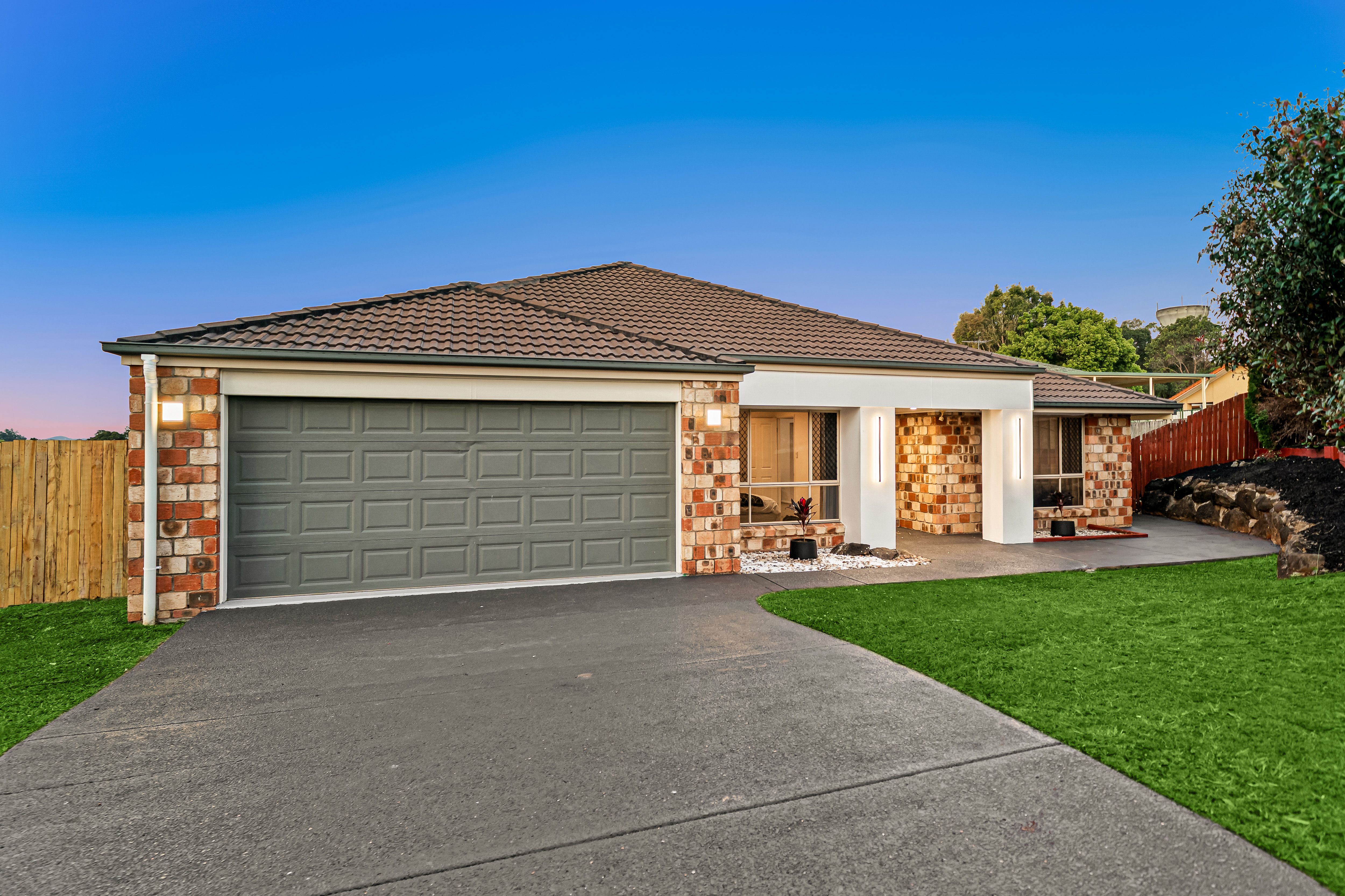 10 The Glade — photo from Ray White Rochedale
