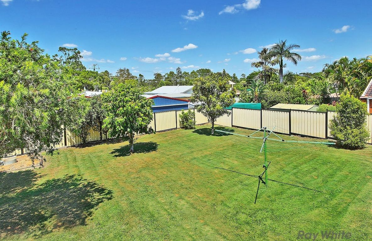 19 Gamenya Drive, Springwood, QLD 4127