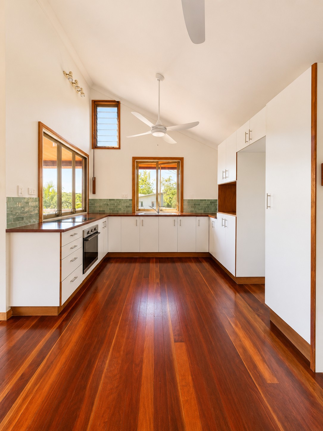 2 Gibbons Court, Agnes Water, QLD 4677