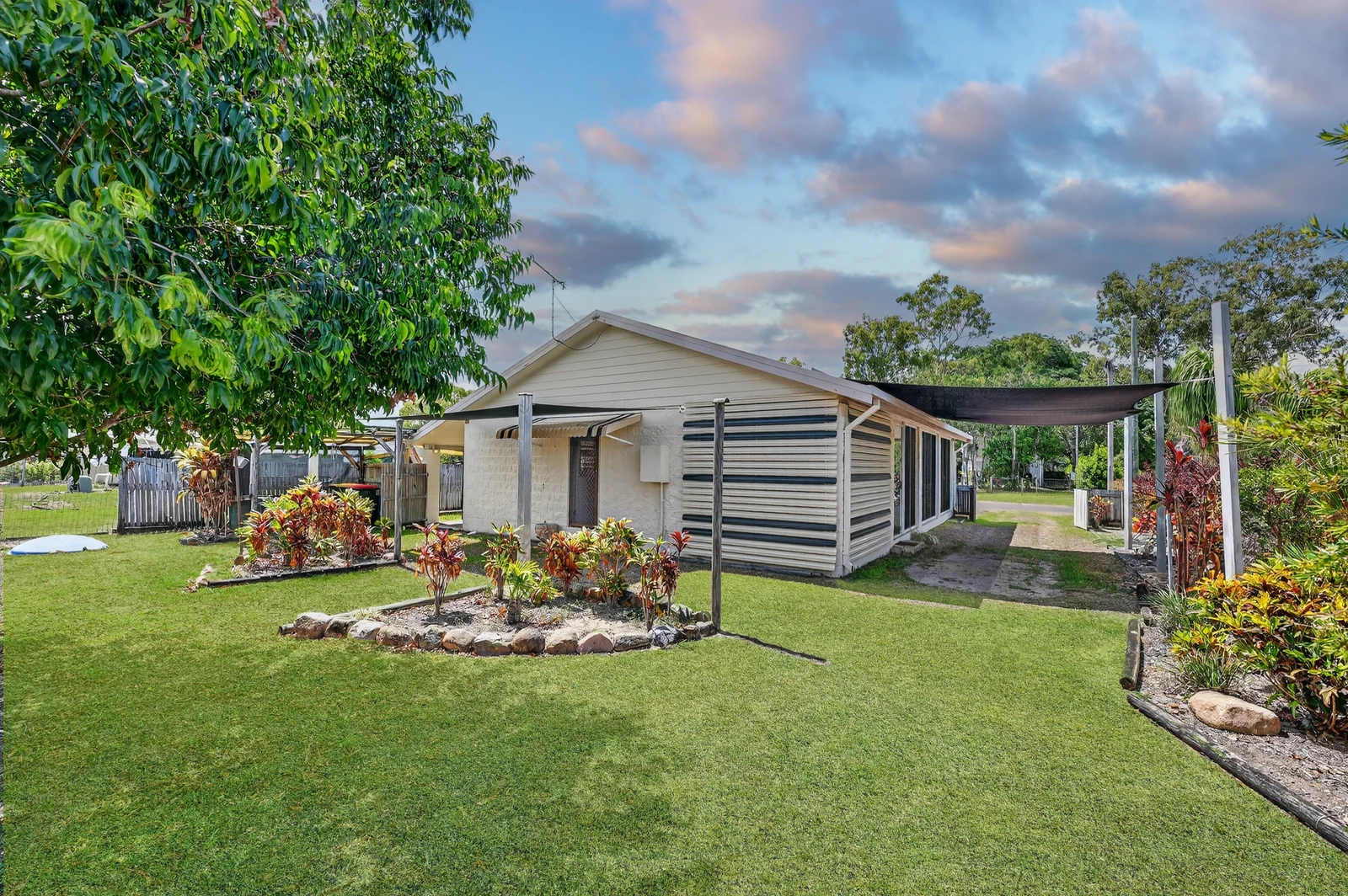 3 Cole Court, Balgal Beach, QLD 4816