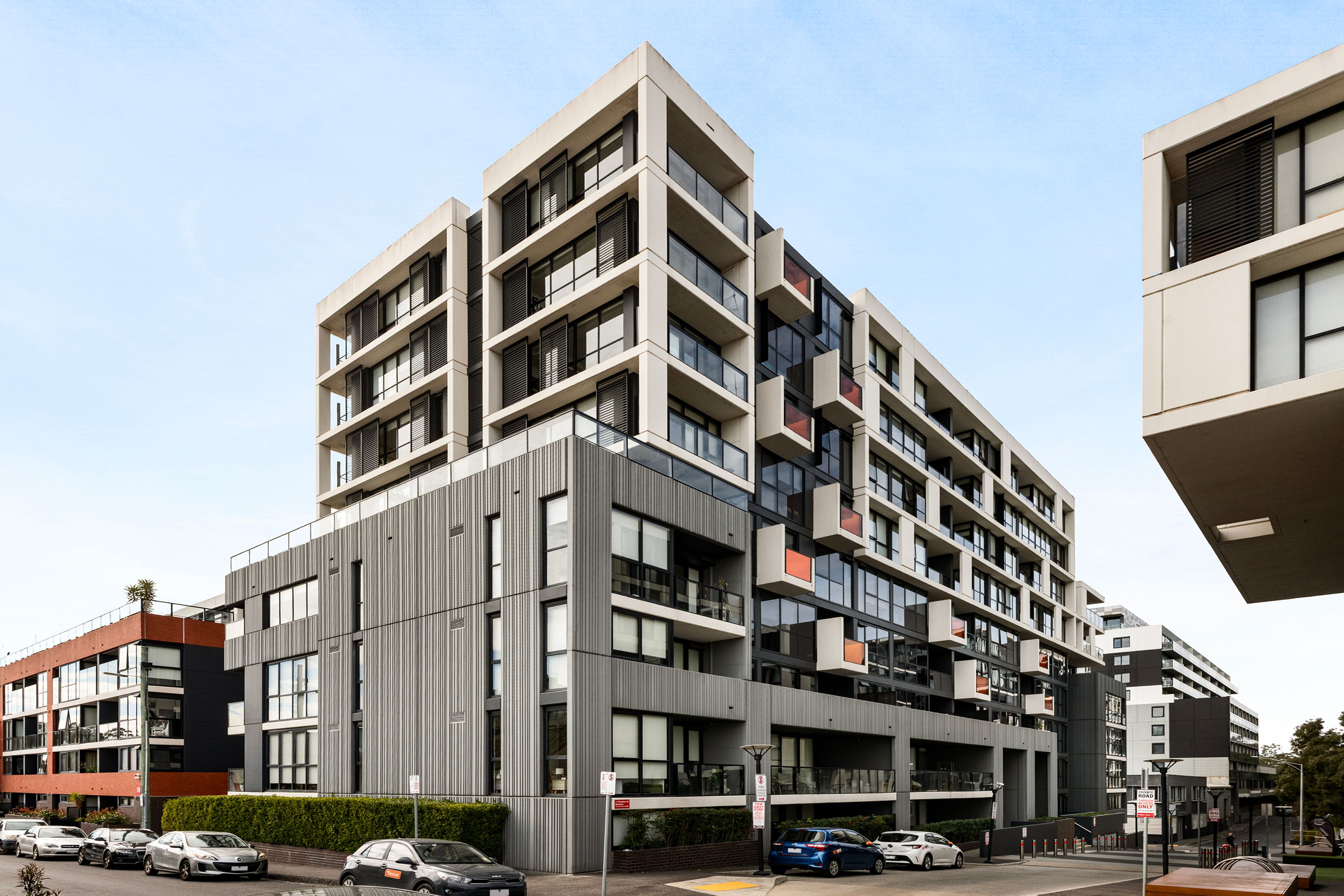 G07/11 Flockhart Street — photo from Ray White CRE