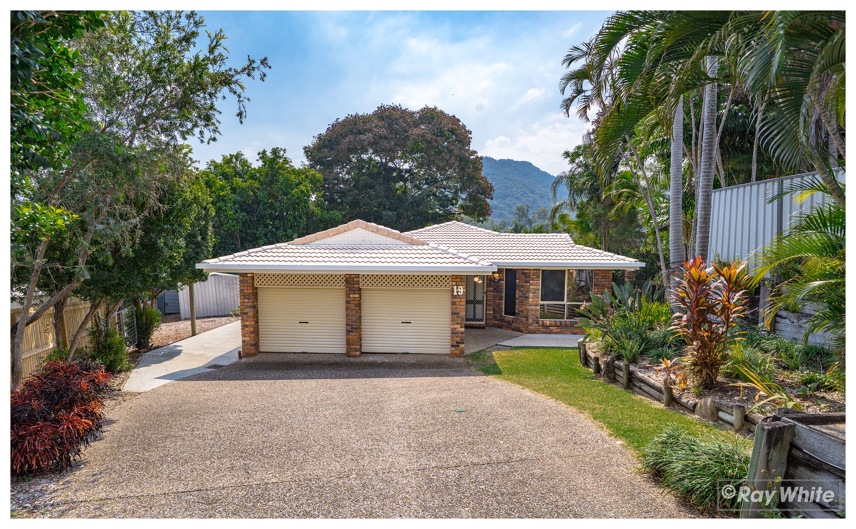 19 Moren Street, Frenchville QLD 4701
