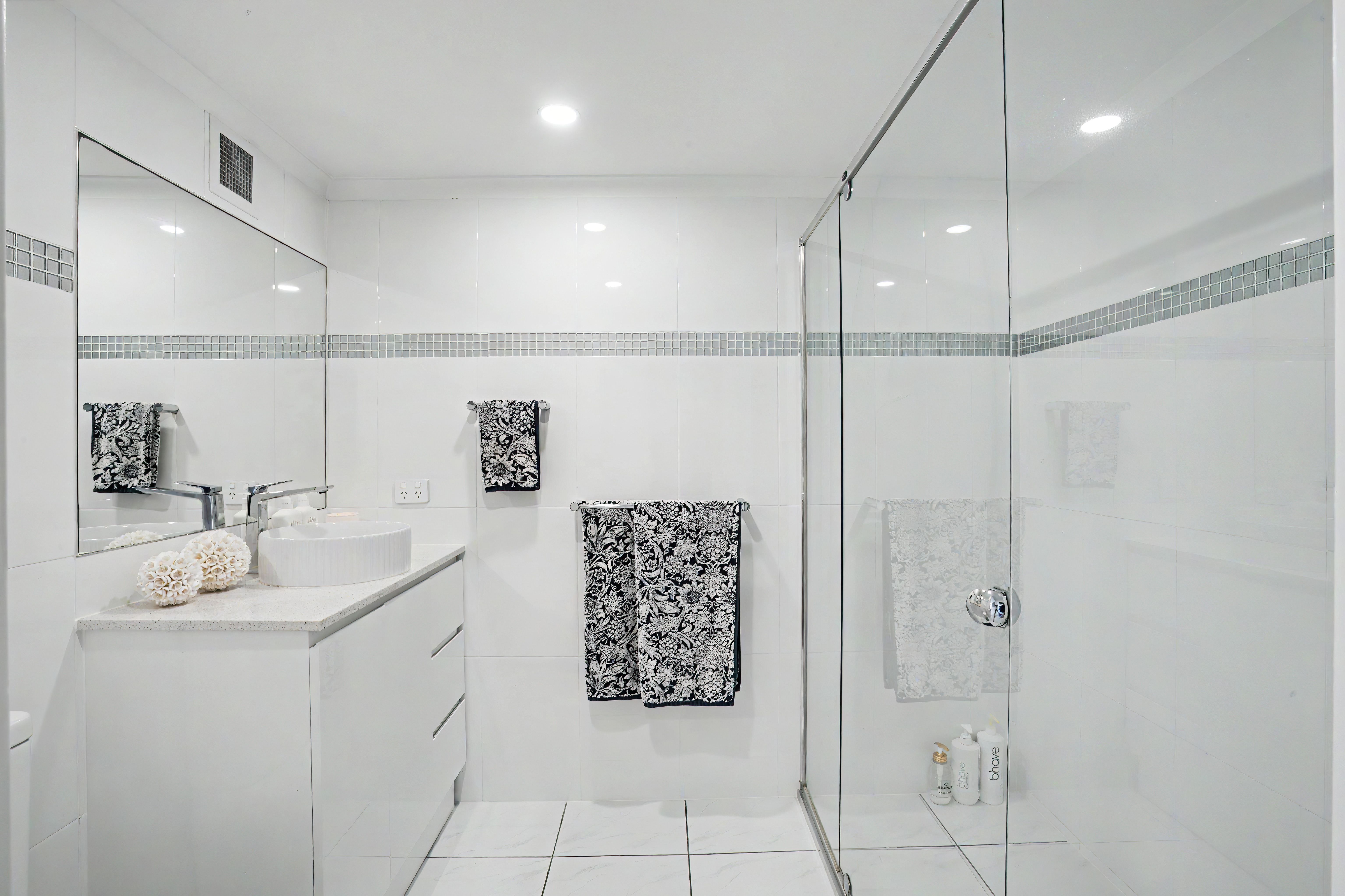 50/5 Admiralty Drive — photo 24 of 30