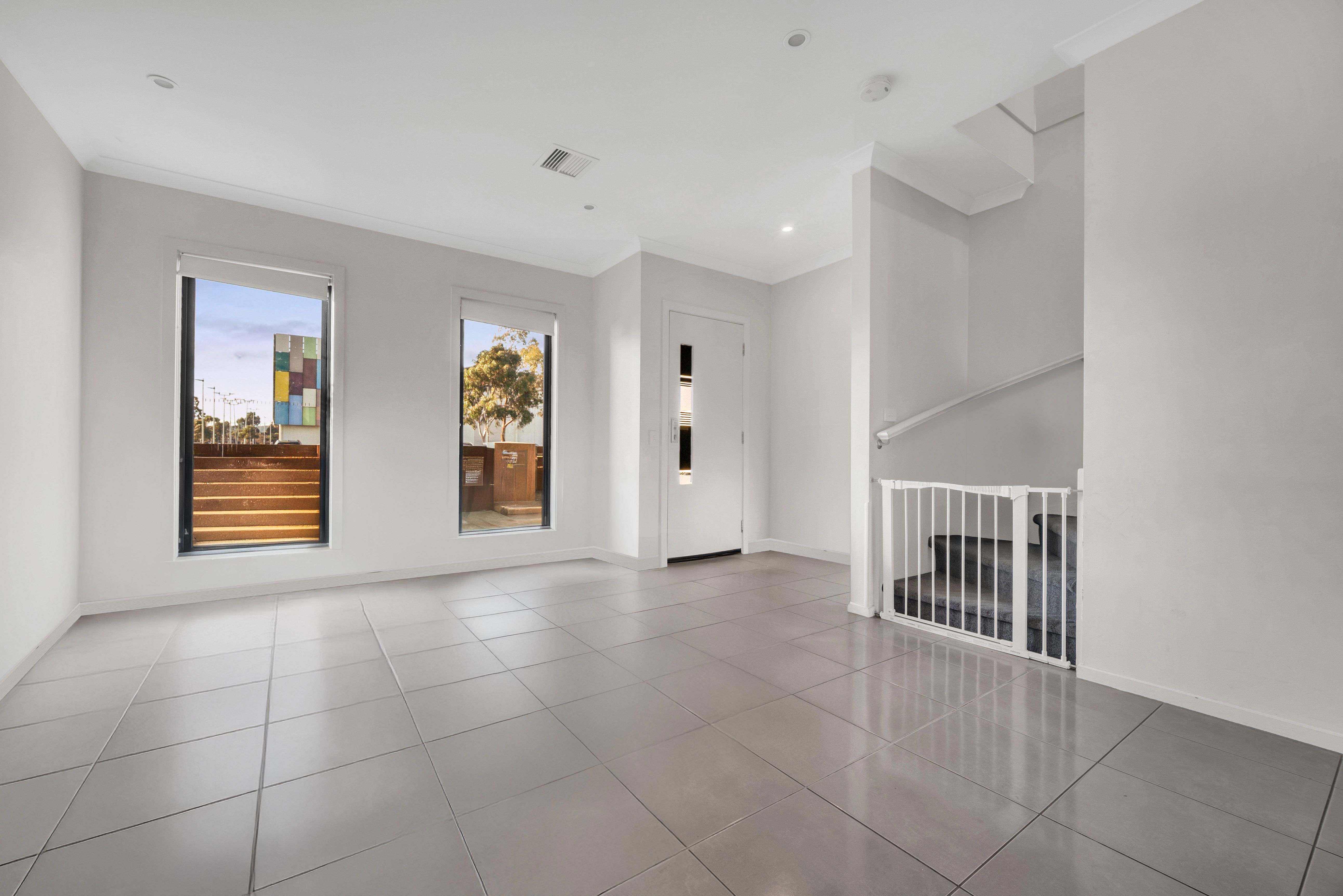 13 Gertrude Lane — photo 3 of 17