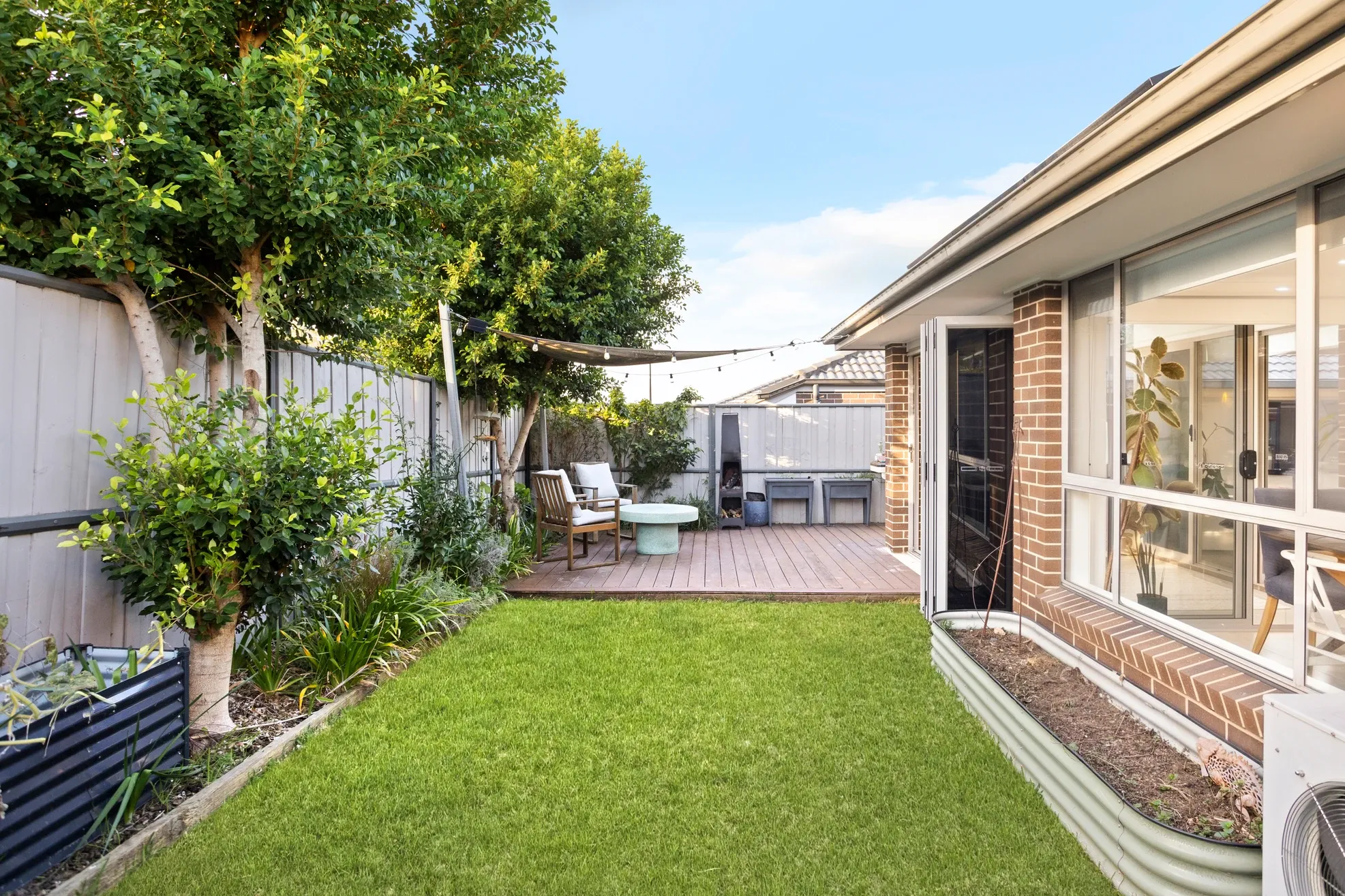 37 Matthias Street — photo 10 of 15