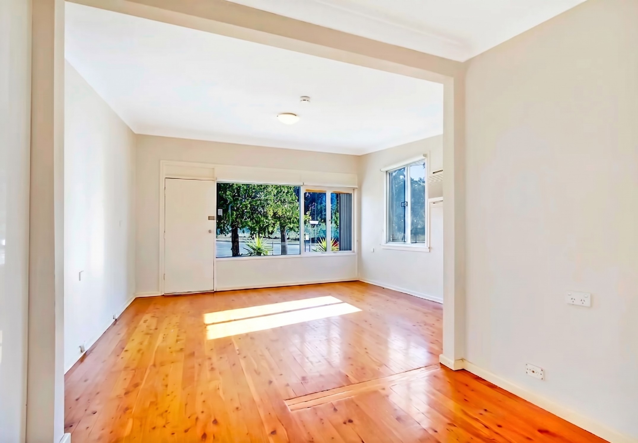 7 Forrester Road, Lethbridge Park, NSW 2770