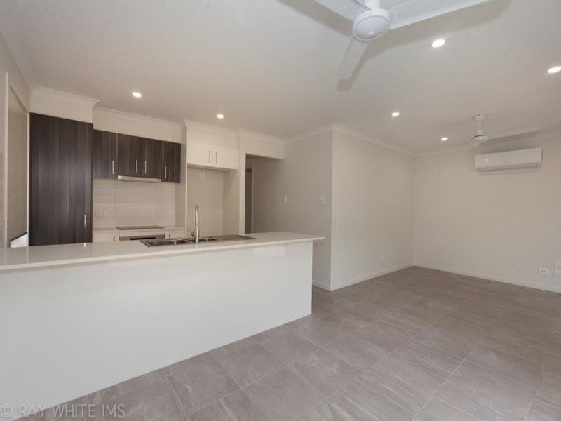 55 Stirling Circuit, Redbank Plains, QLD 4301