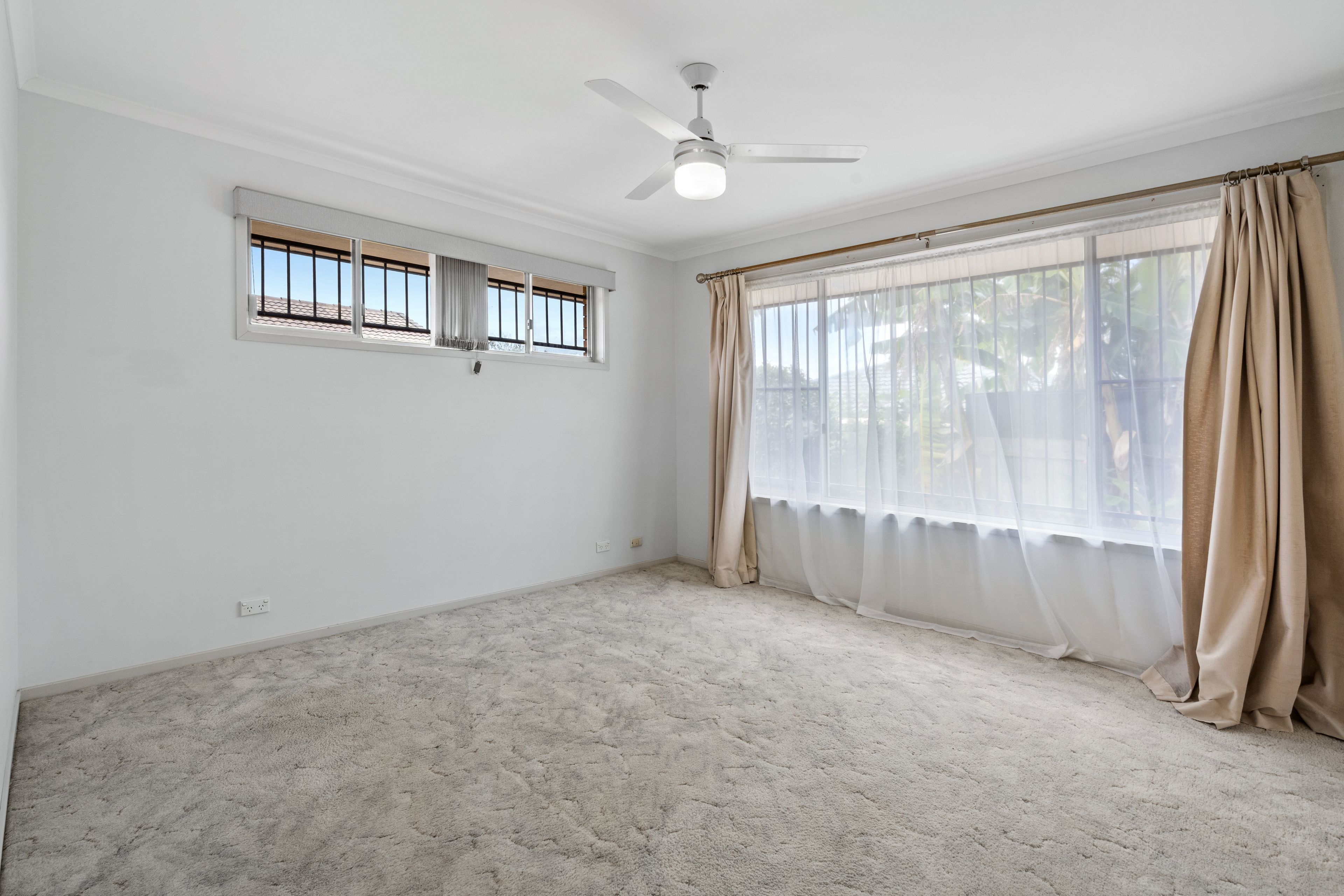 16 Mayfair Street, Kippa-Ring, QLD 4021