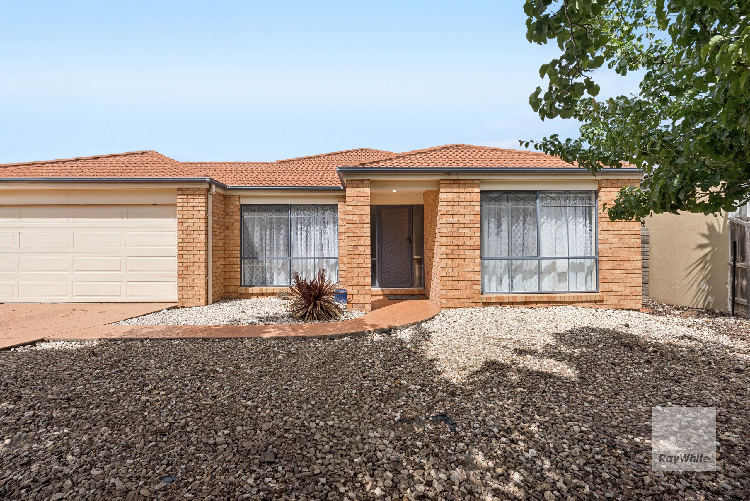 21 York Close, Taylors Hill, VIC 3037