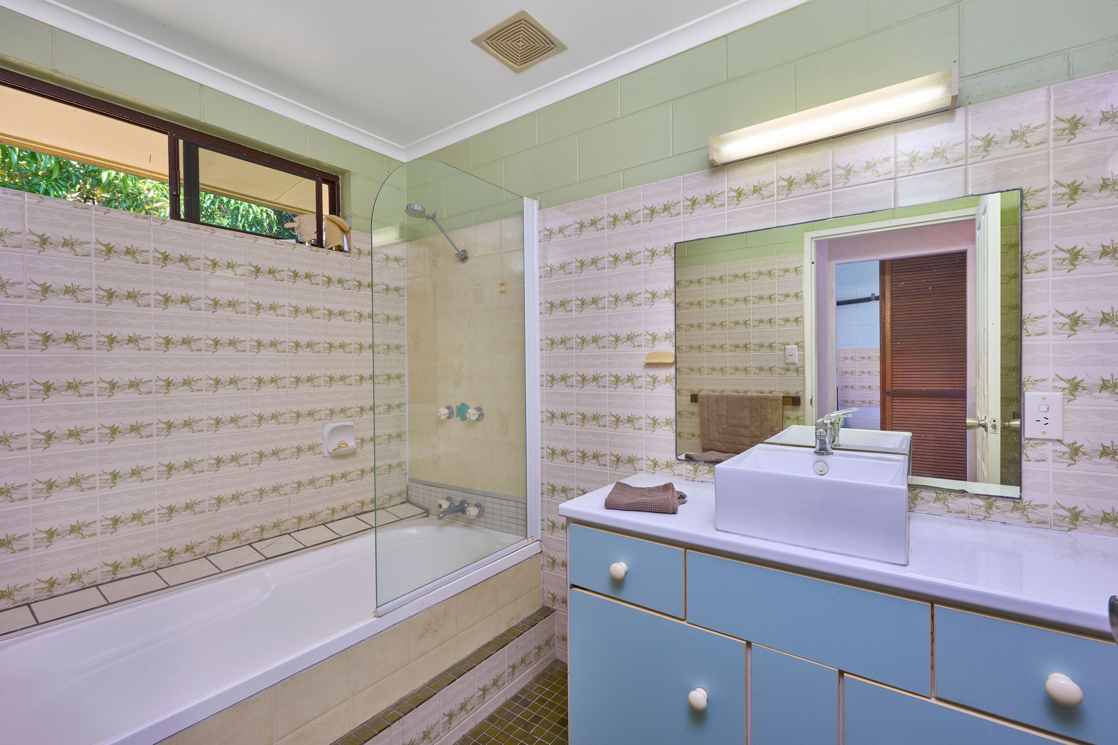 11 Cassia Street — photo 9 of 15