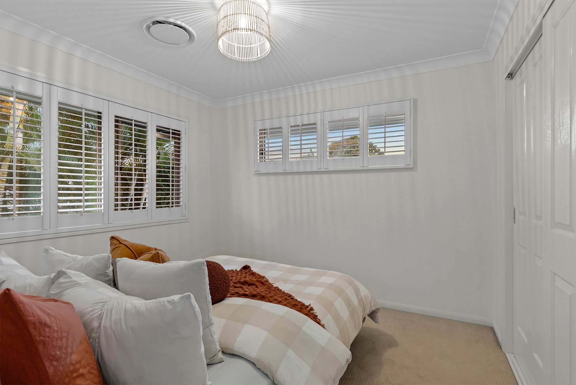 12 Ballesteros Street — photo 24 of 30