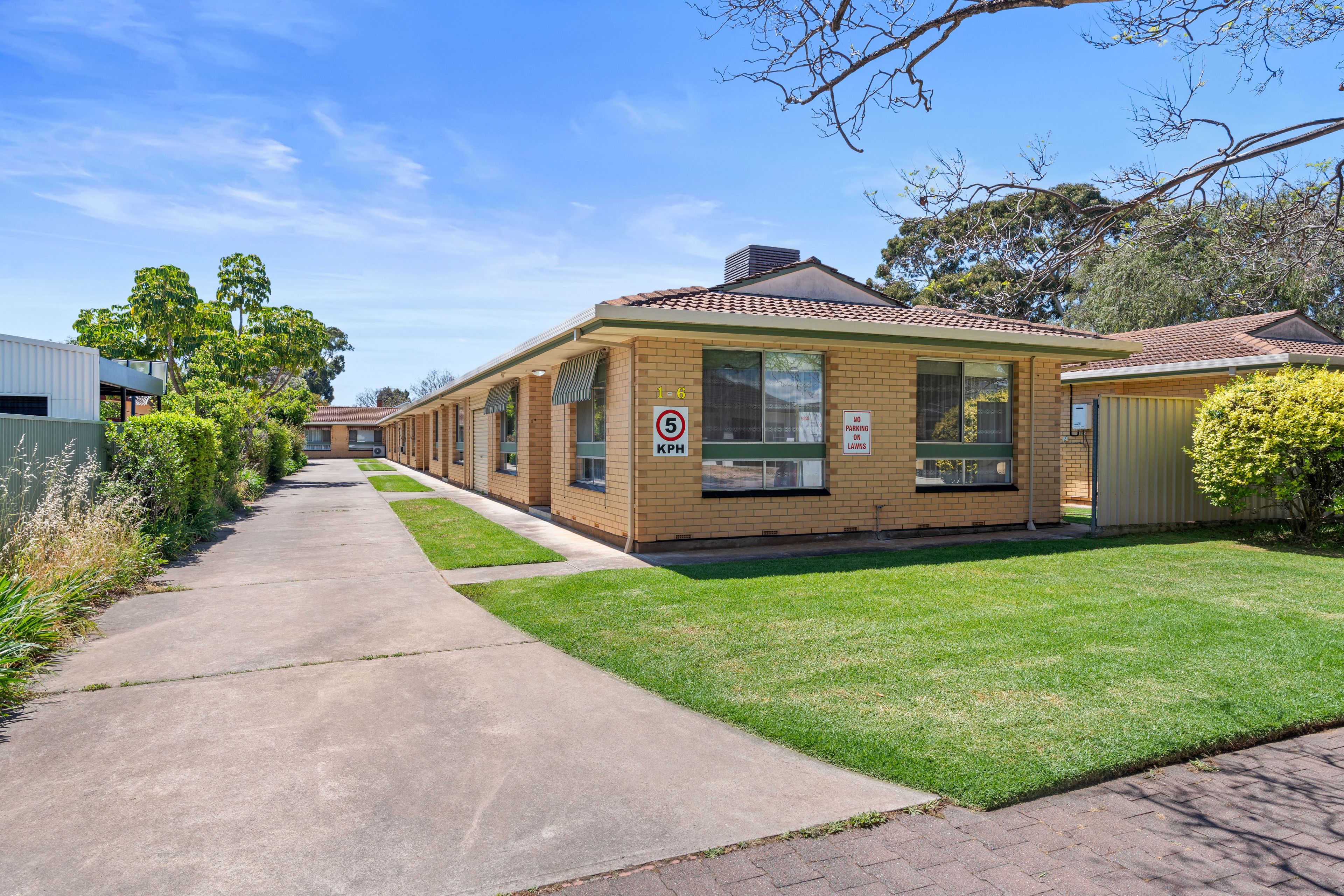 20 Addison Road, Black Forest SA 5035